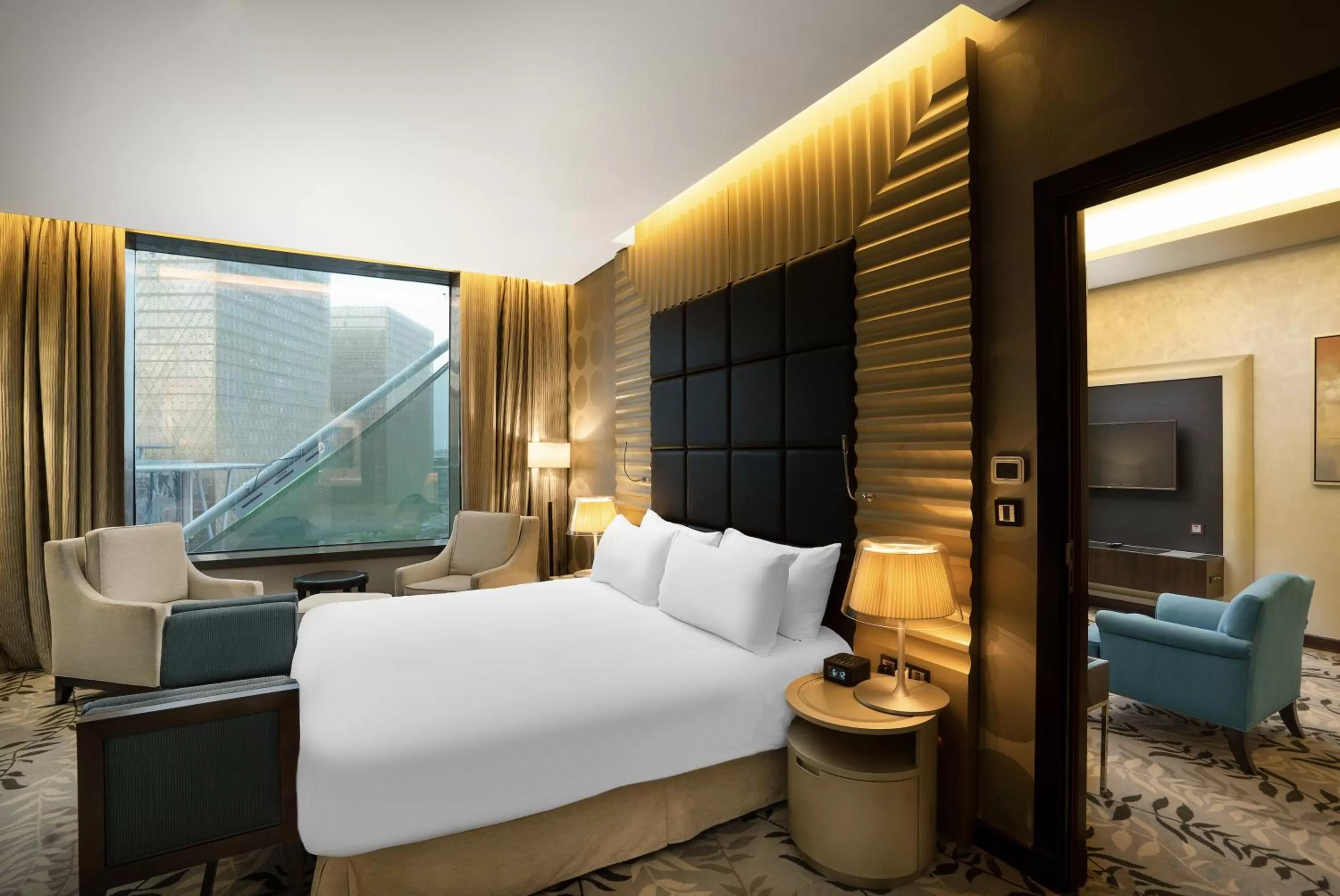 Crowne Suite with Lounge Access in Crowne Plaza Riyadh - RDC Hotel & Convention by IHG