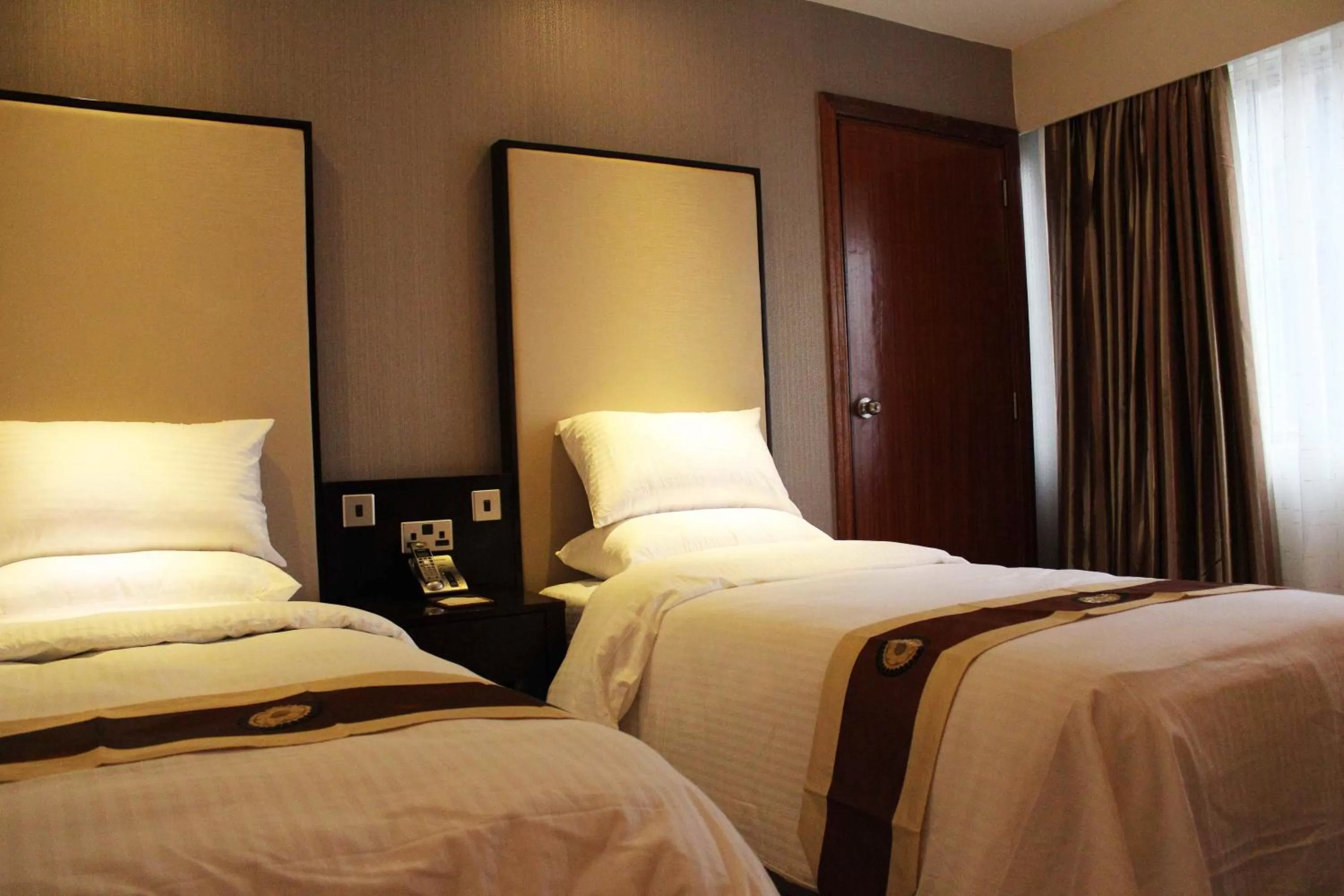  Club Twin Room in The Zehneria Hotel