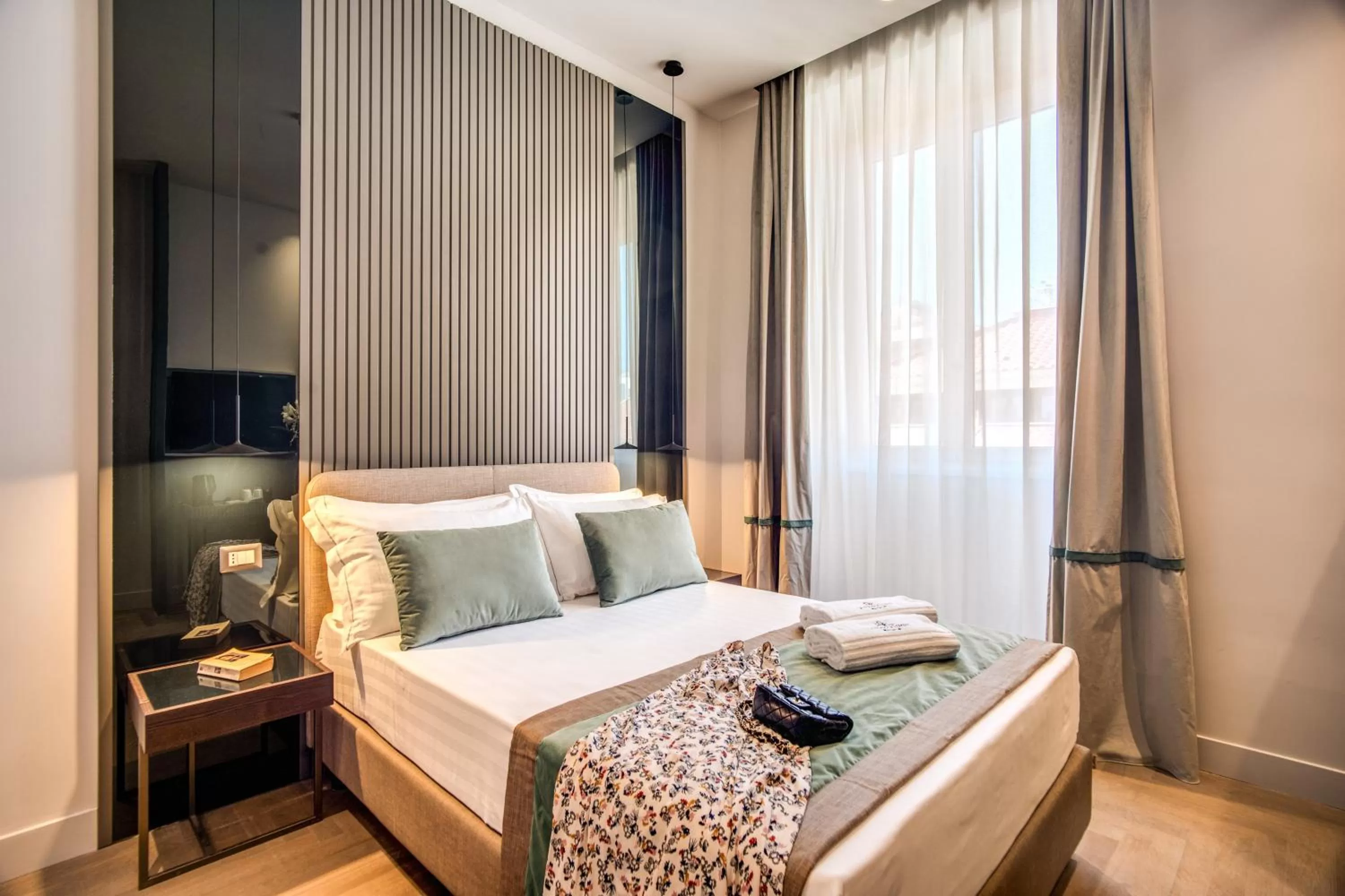 Family Suite in Hotel 77 Seventy-Seven - Maison D'Art Collection