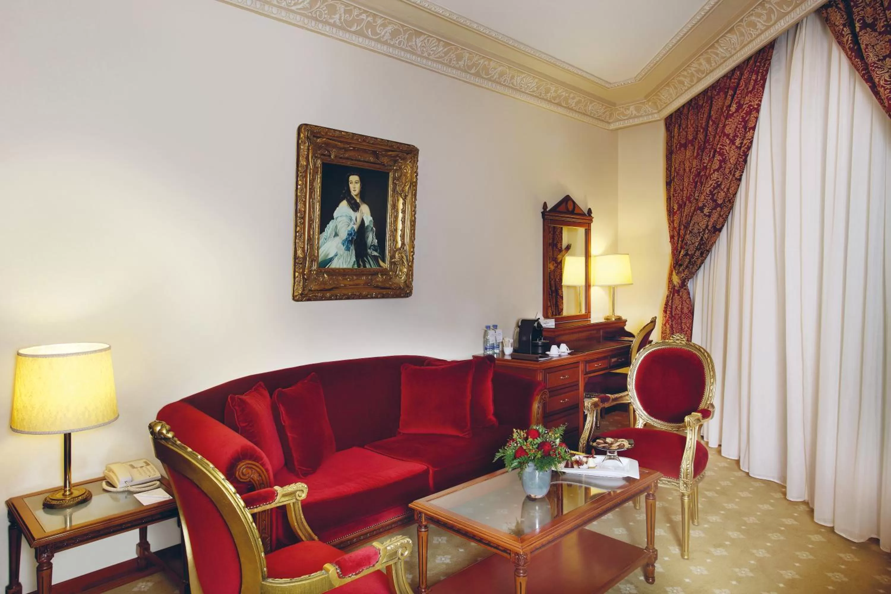 Executive King Suite in Serenada Golden Palace - Boutique Hotel