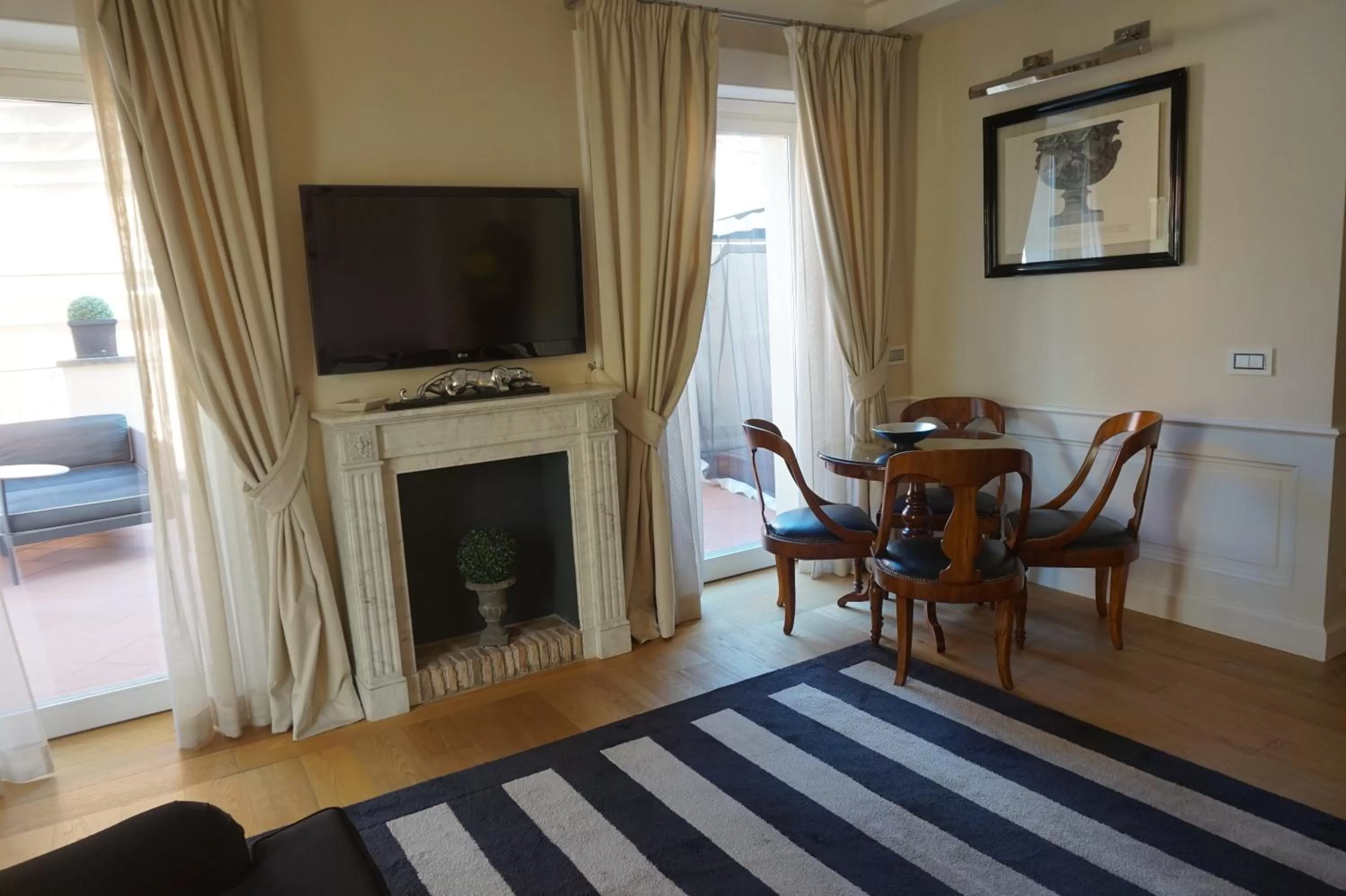 Imperial Suite in Trevi Palace Luxury Inn