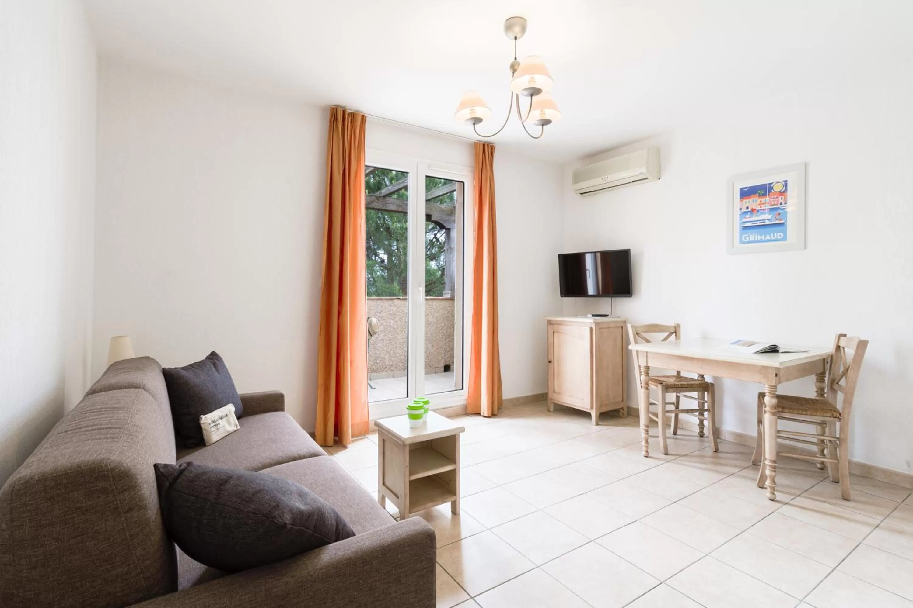 Studio (2 Adults) in Garden & City Les Bastides de Grimaud