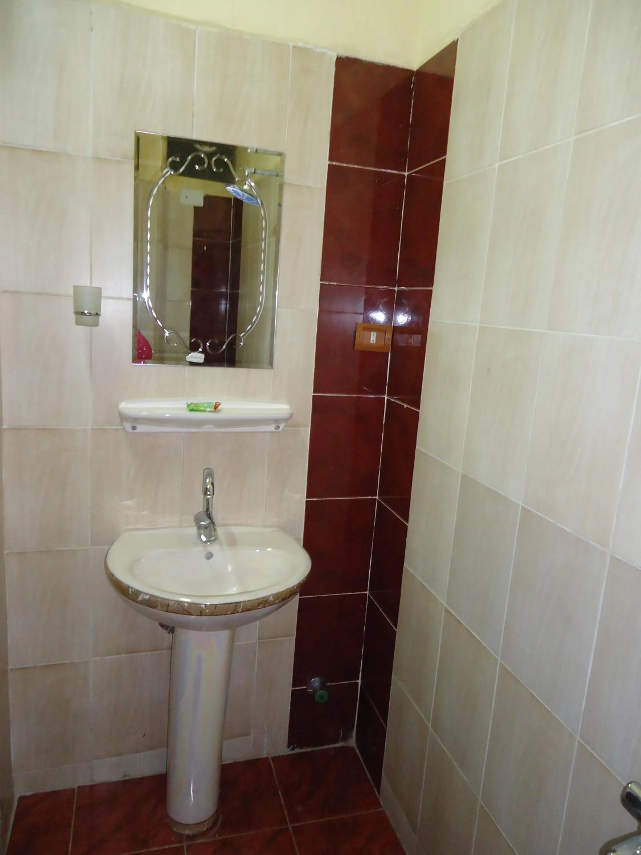 Deluxe Triple Room in Cairo Paradise Hotel