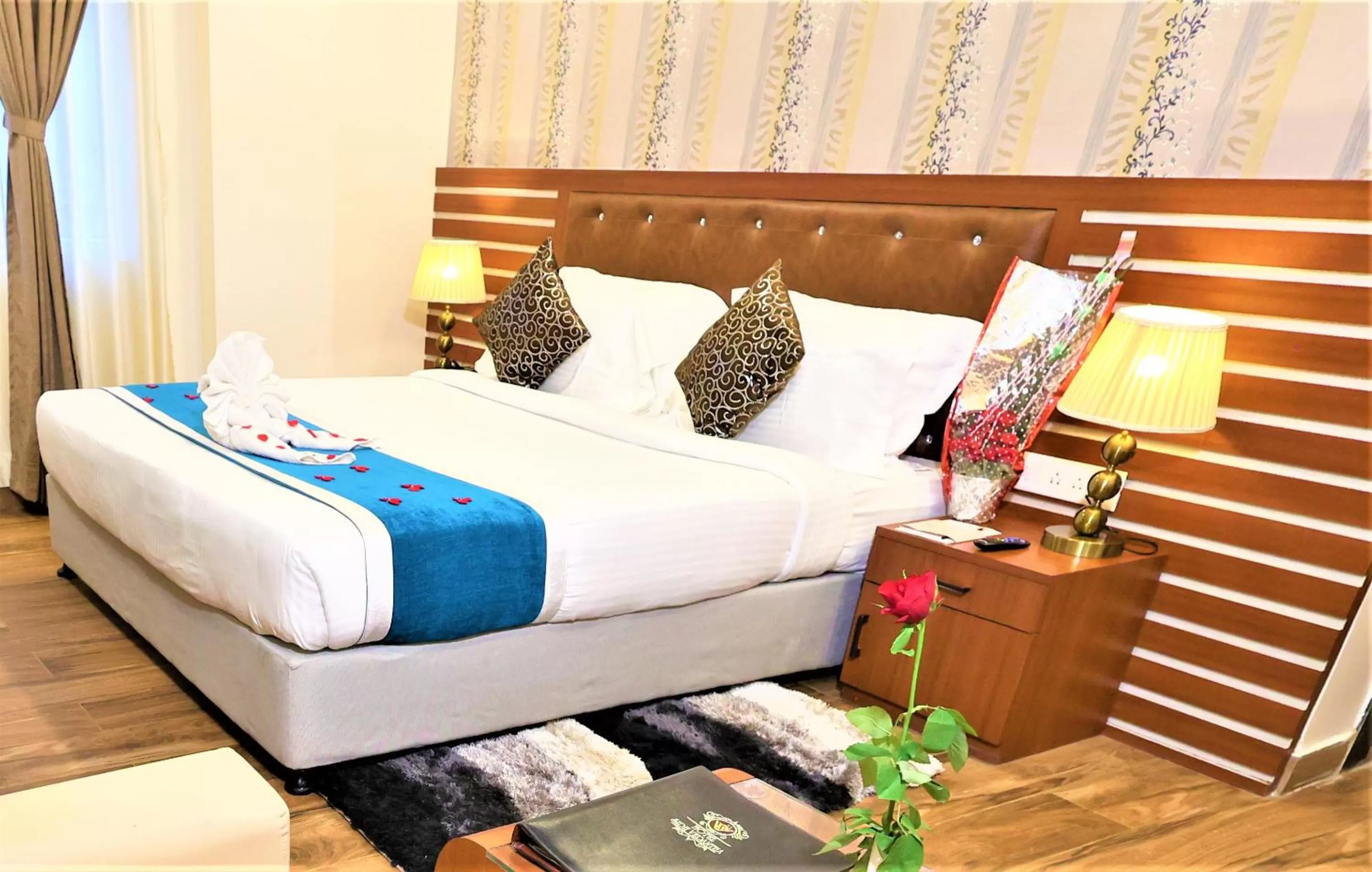 King Room in Hotel Sidh Vedantha