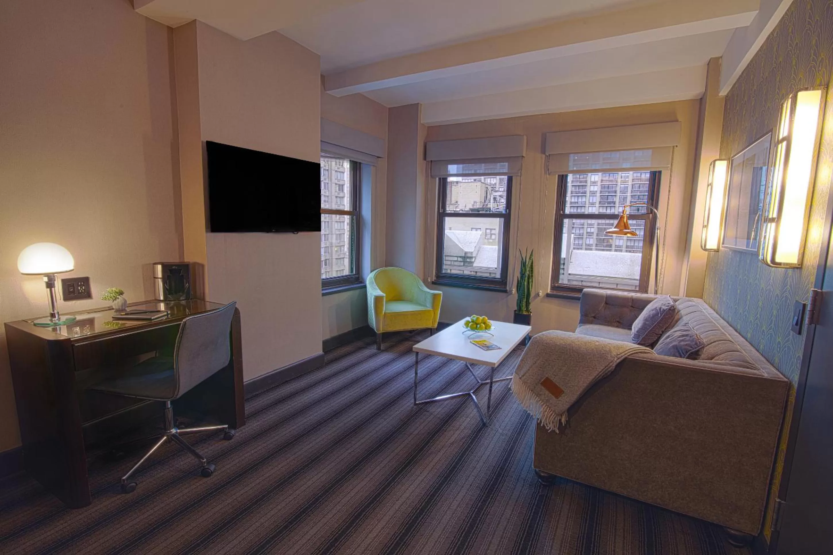 Signature Suite 2 Queen Beds in Hotel Edison Times Square