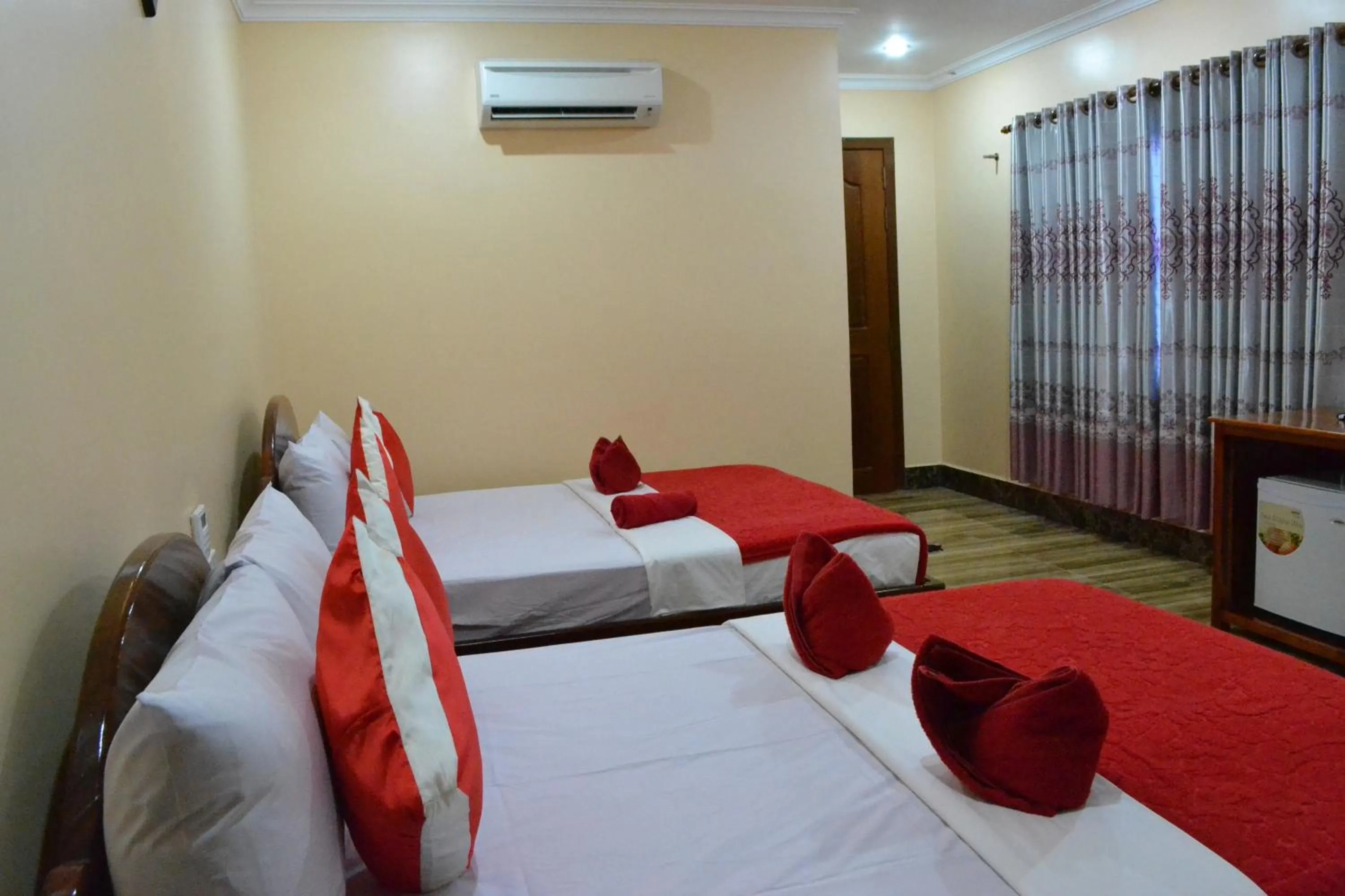 Double or Twin Room with Balcony in Capital Battambang Hotel