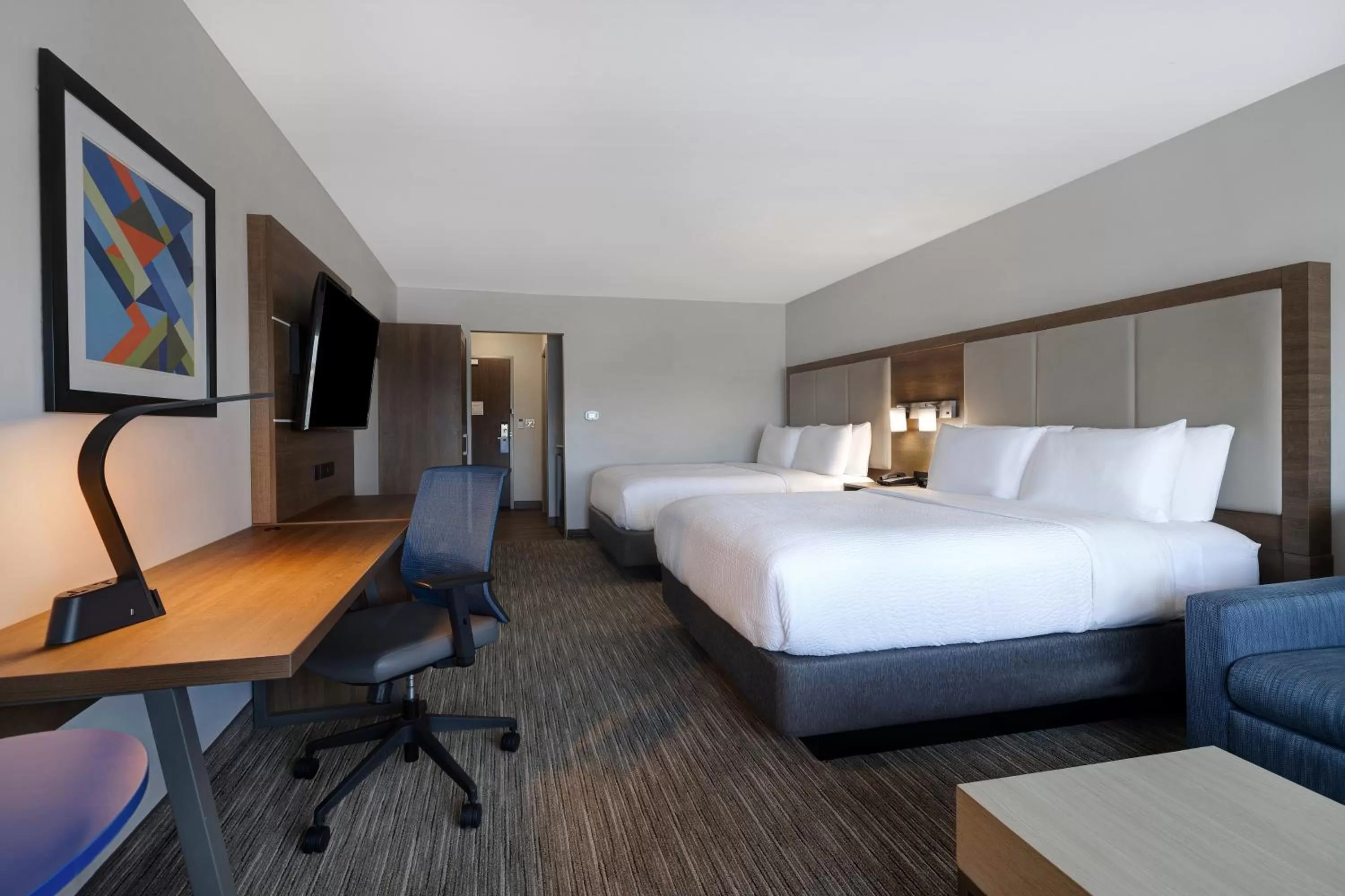 Queen Suite with Two Queen Beds Hearing Accessible - Non-Smoking in Holiday Inn Express & Suites - Grand Rapids South - Wyoming, an IHG Hotel