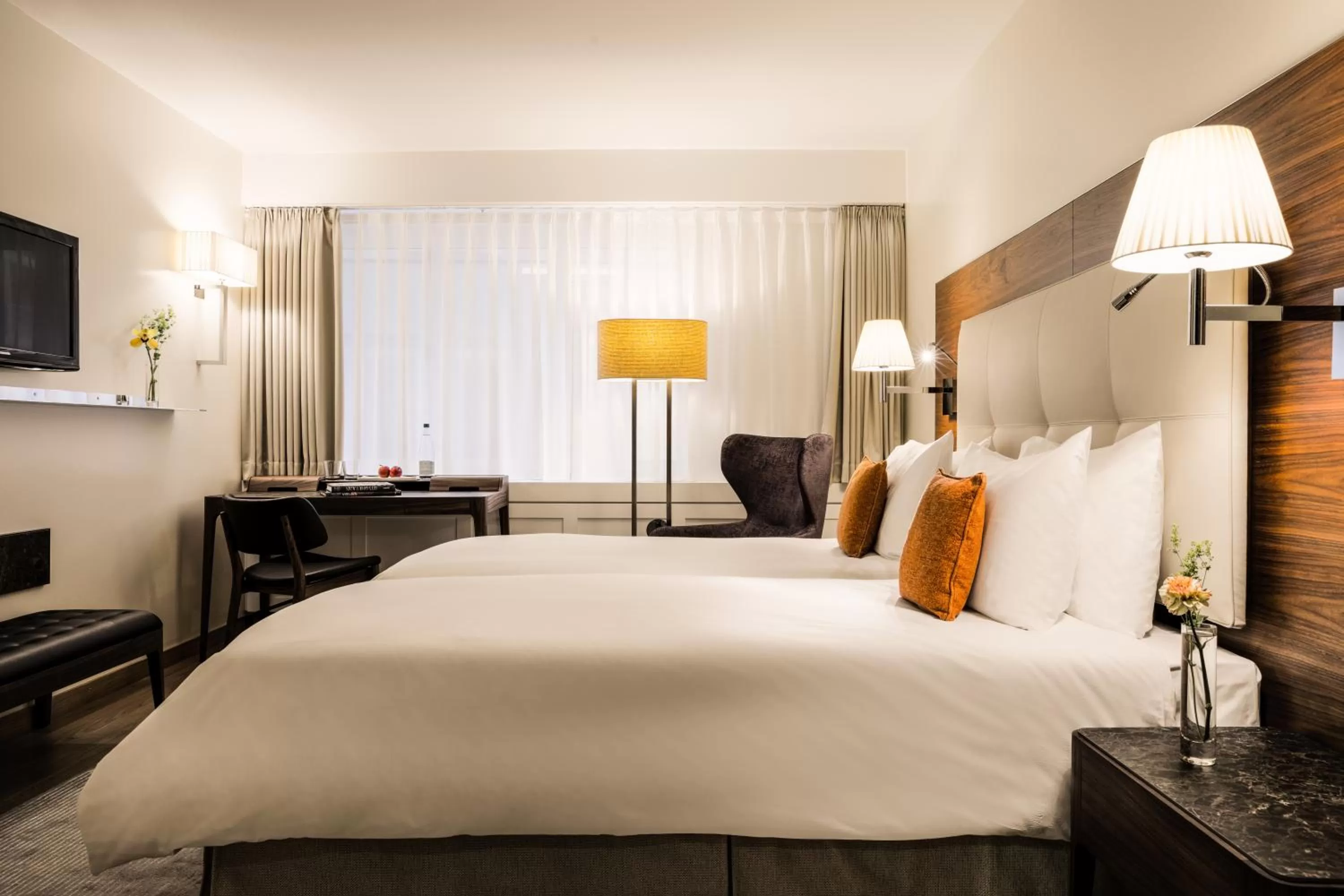 Standard Double Room in Hotel Astoria