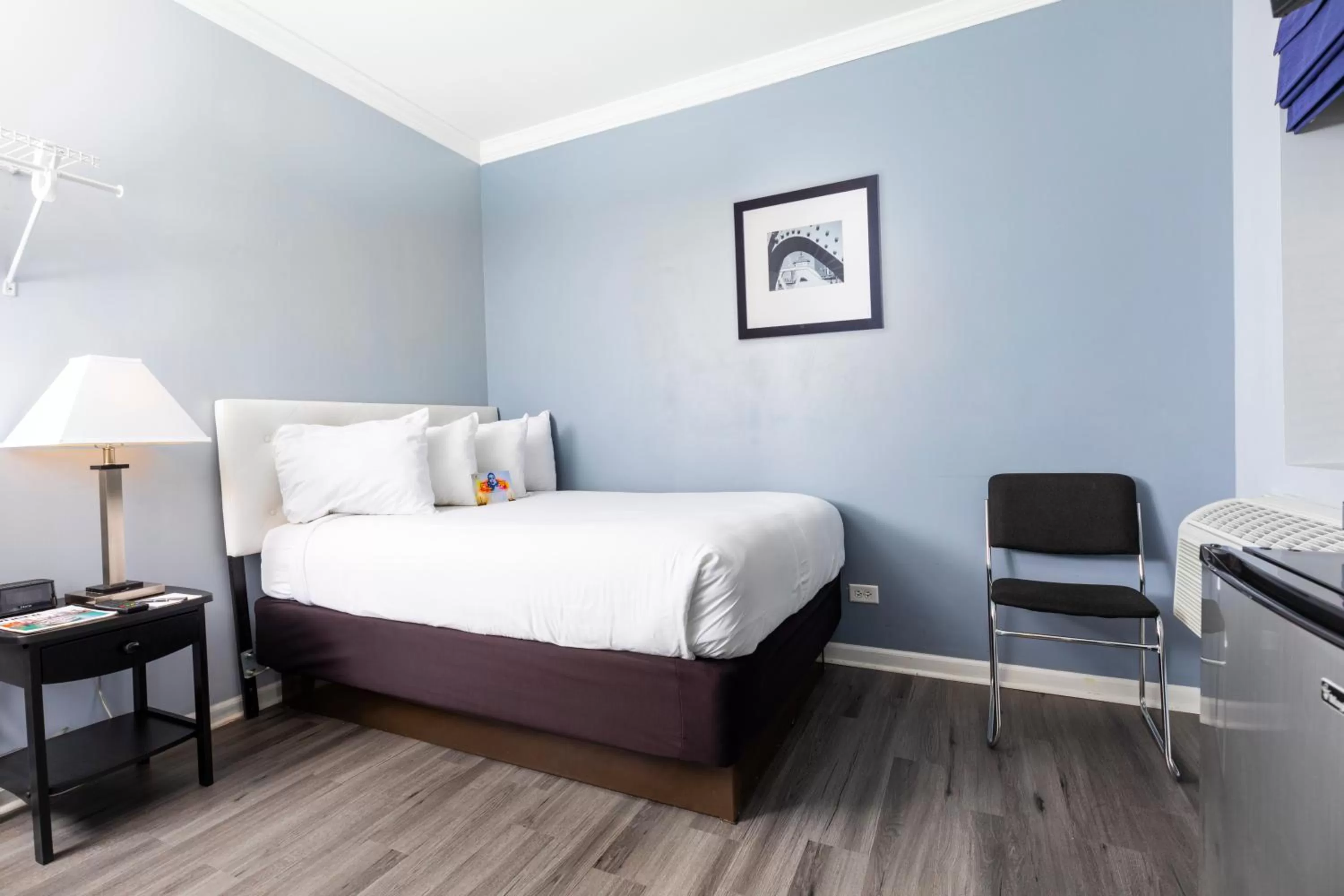 Petite Suite in Hotel Chicago West Loop, SureStay Collection by Best Western