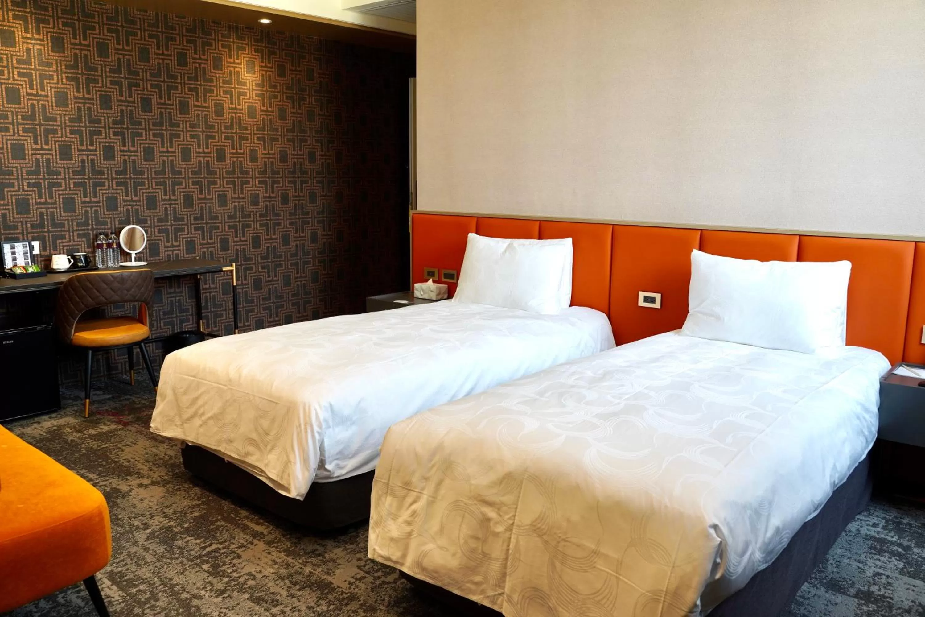 Twin Room with View in Tenz Go Hotel