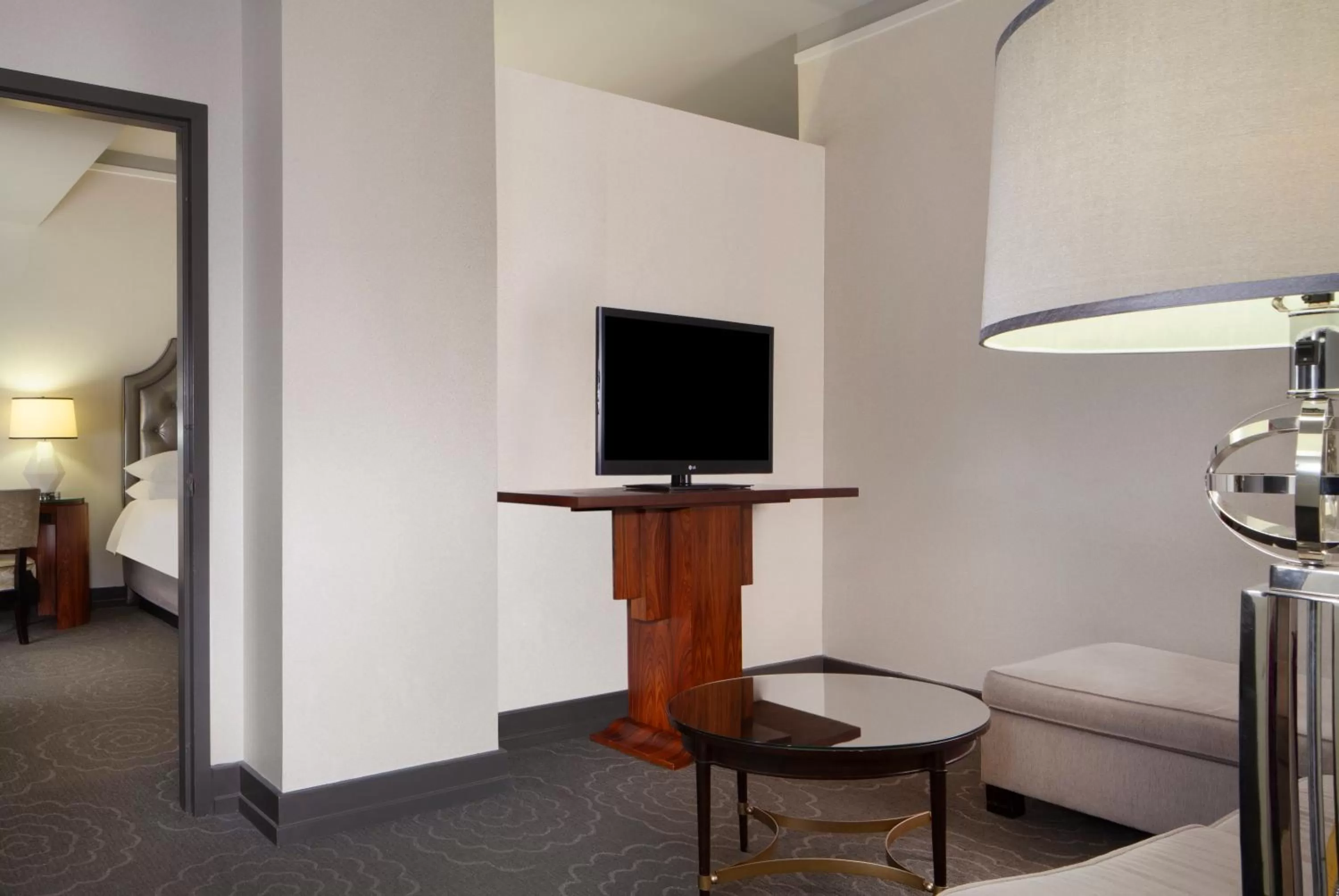 Premium Double Room in Silversmith Hotel Chicago Downtown