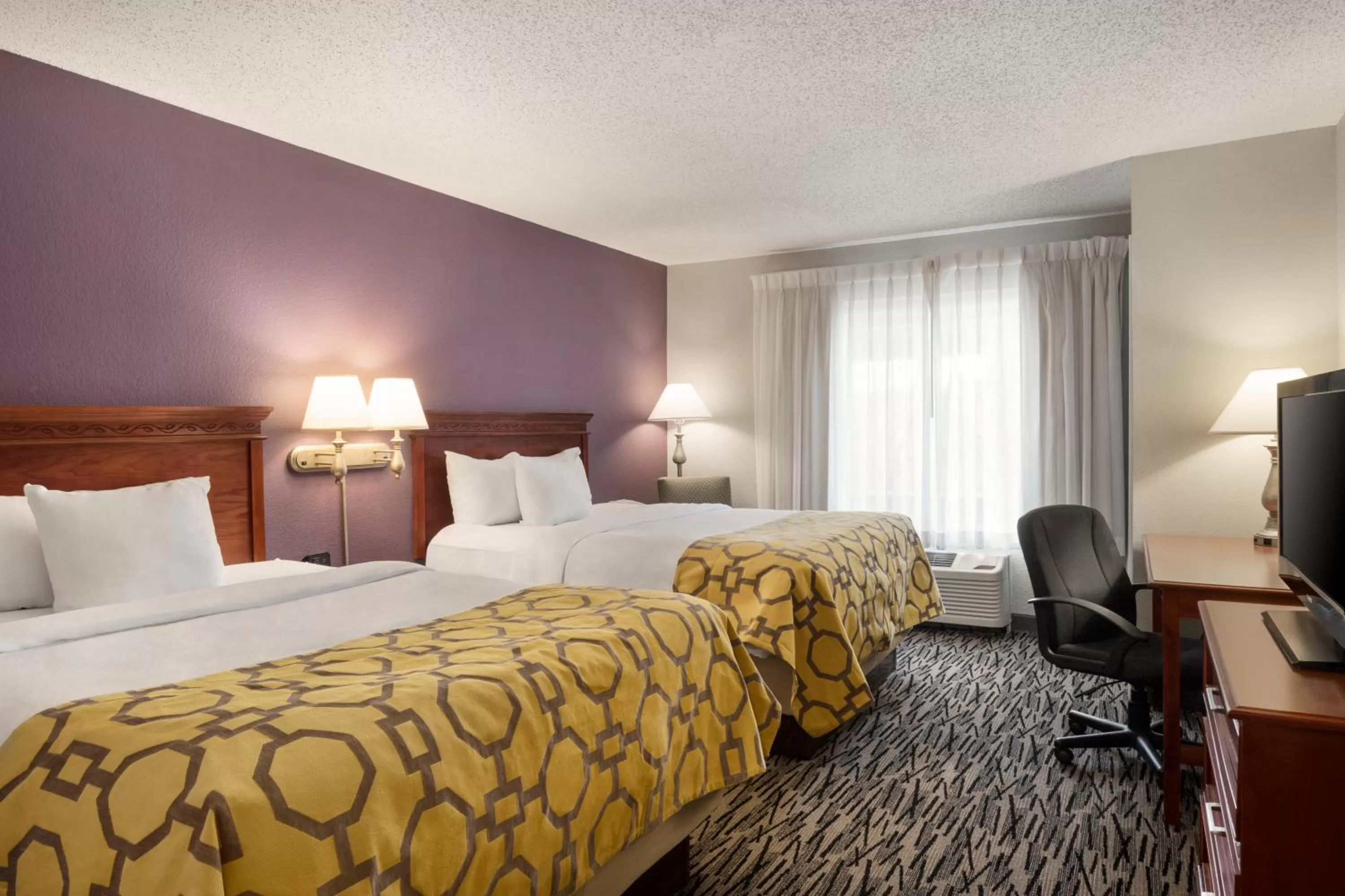 Queen Room with Two Queen Beds - Non-Smoking in Baymont by Wyndham Springfield I-44