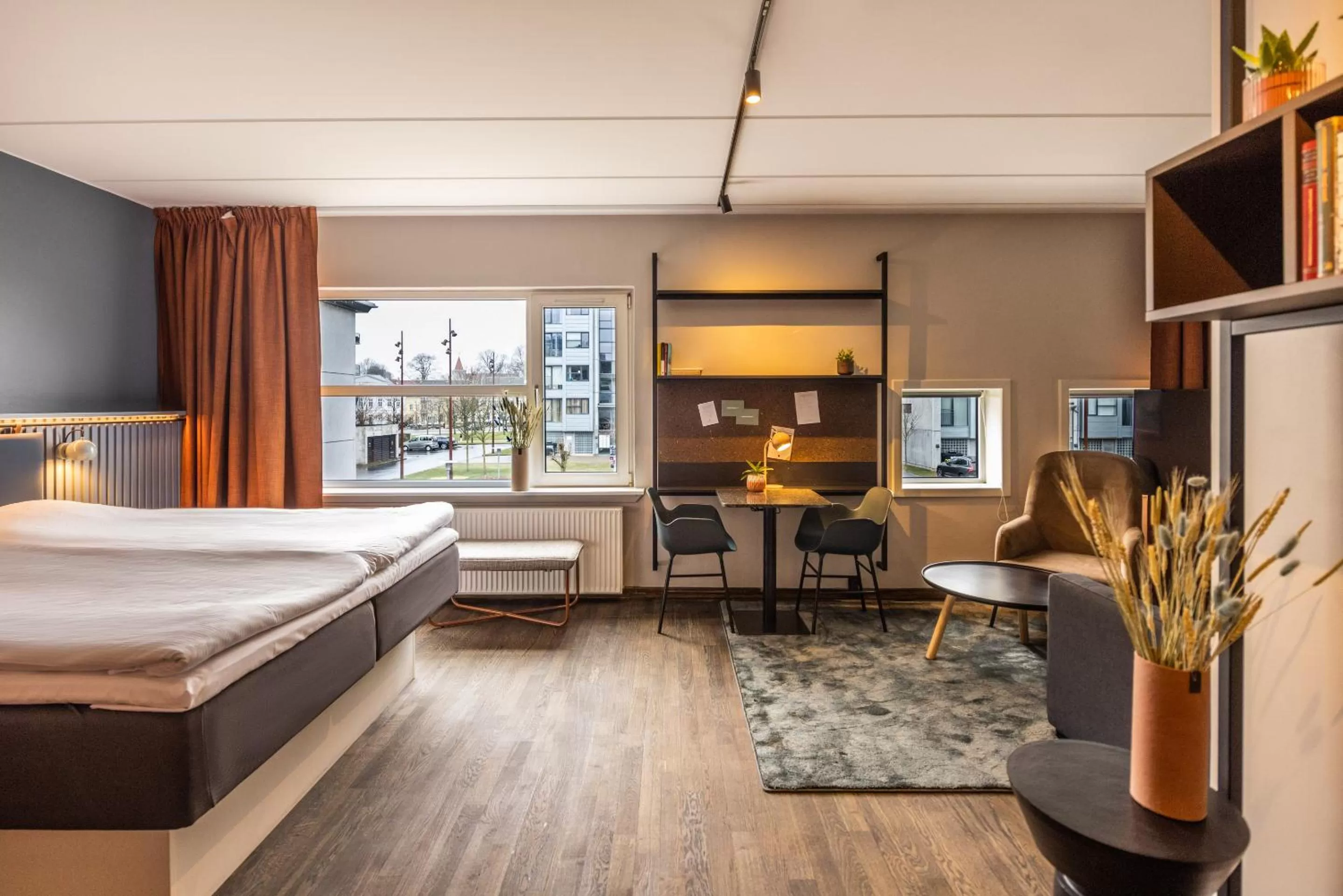 Junior Suite - single occupancy in Pier 5 Hotel