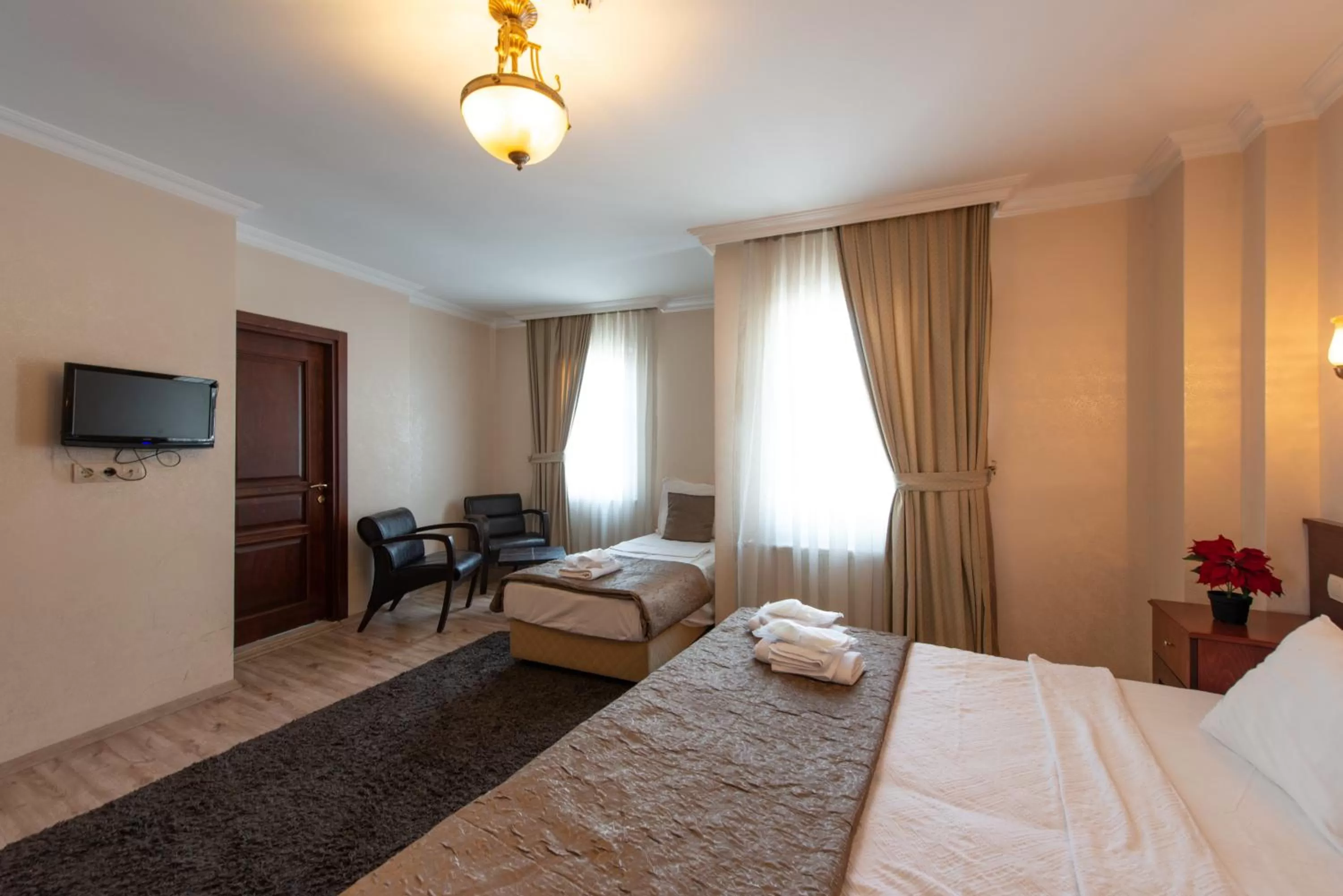 Triple Room in Sultanahmet Cesme Hotel