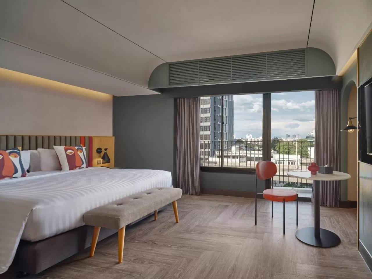 Deluxe Room in The Quarter Onnut by UHG