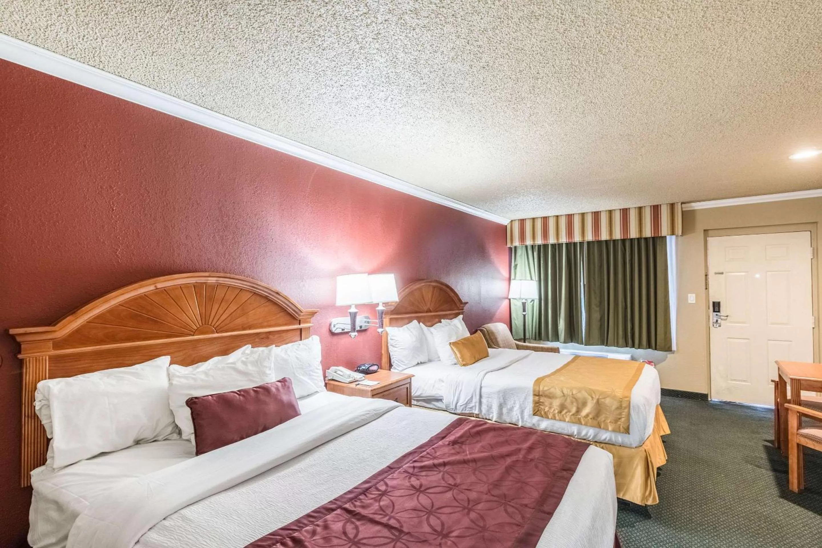 Queen Room with Two Queen Beds - Non-Smoking in Quality Inn Casa Grande I-10