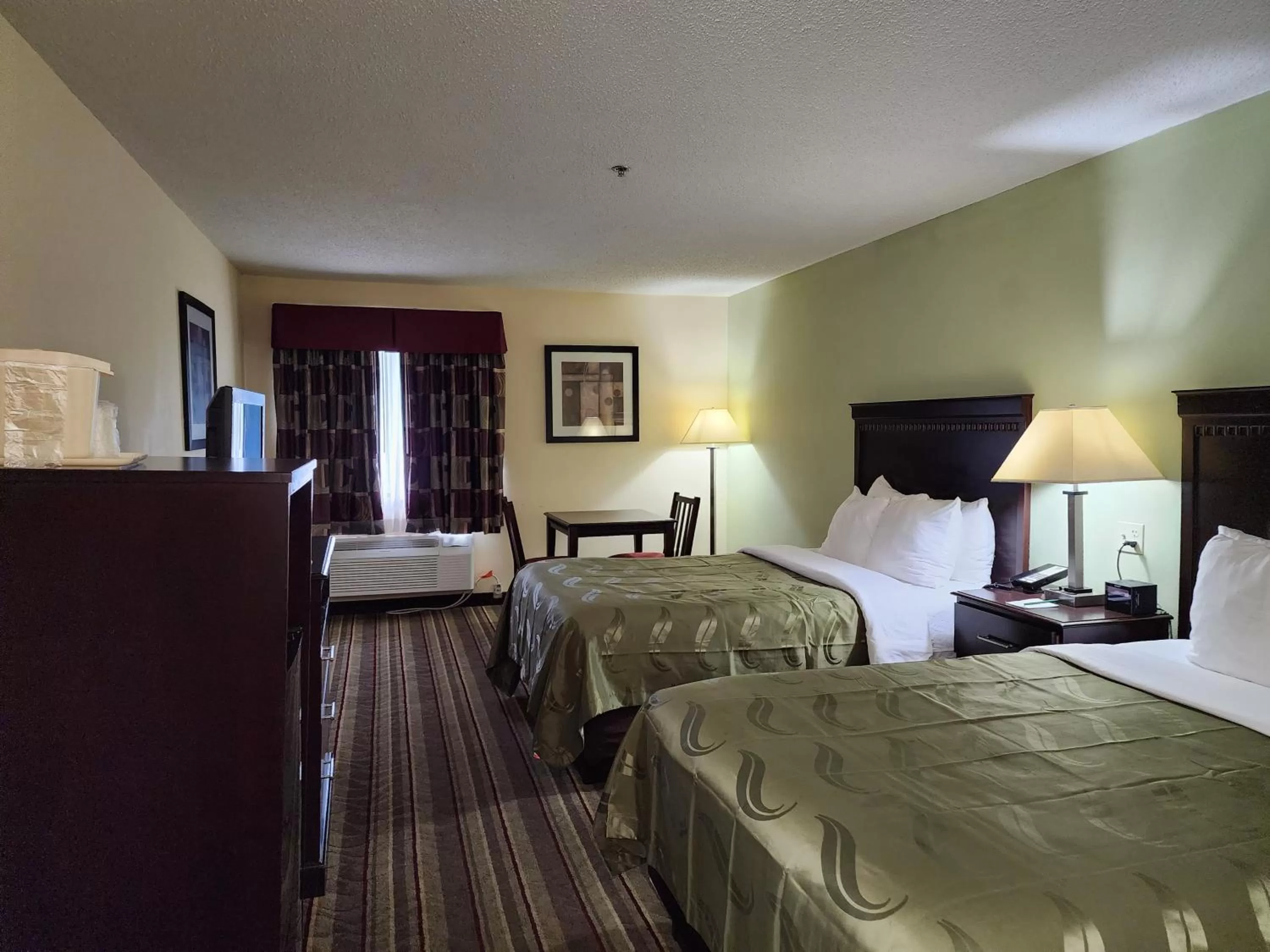 Double Room with Two Double Beds - Accessible/Non-Smoking in Quality Inn Wheelersburg