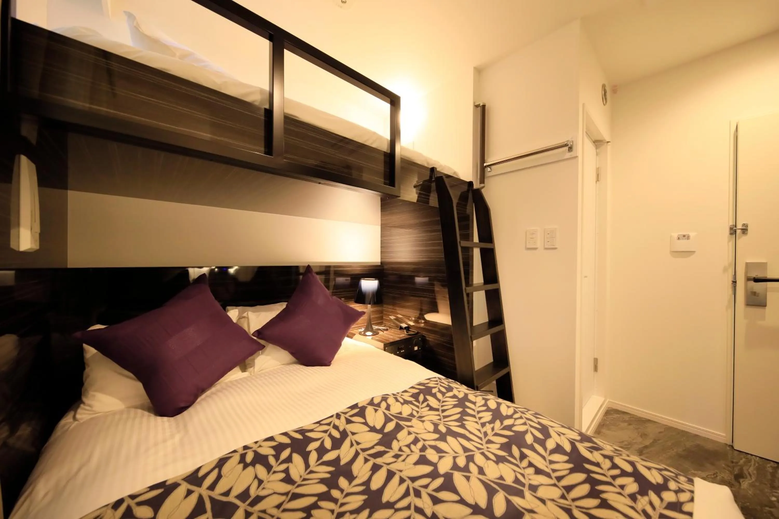 Moderate Double Room -Non Smoking - single occupancy in Centurion Hotel Residential Akasaka Station