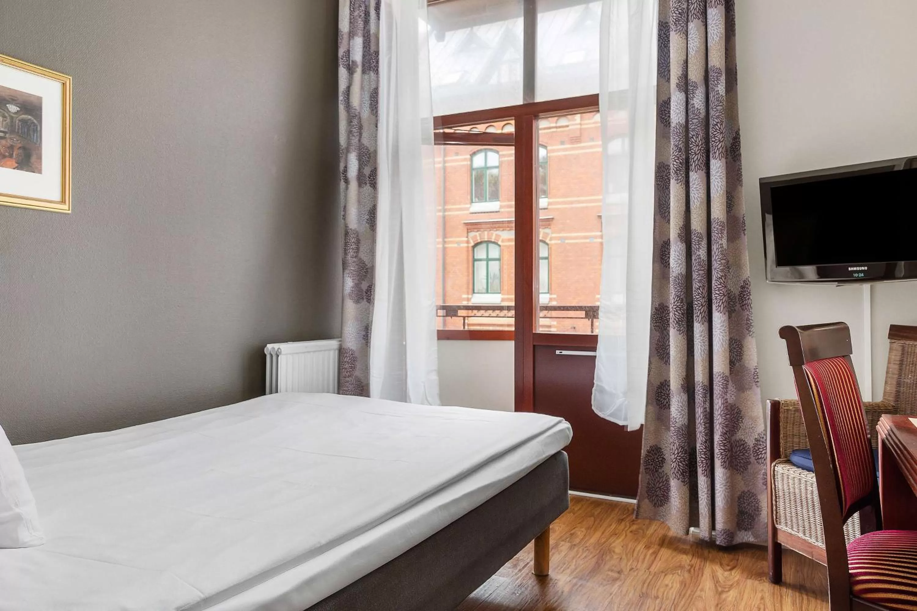 Economy Double Room in Best Western Tidbloms Hotel