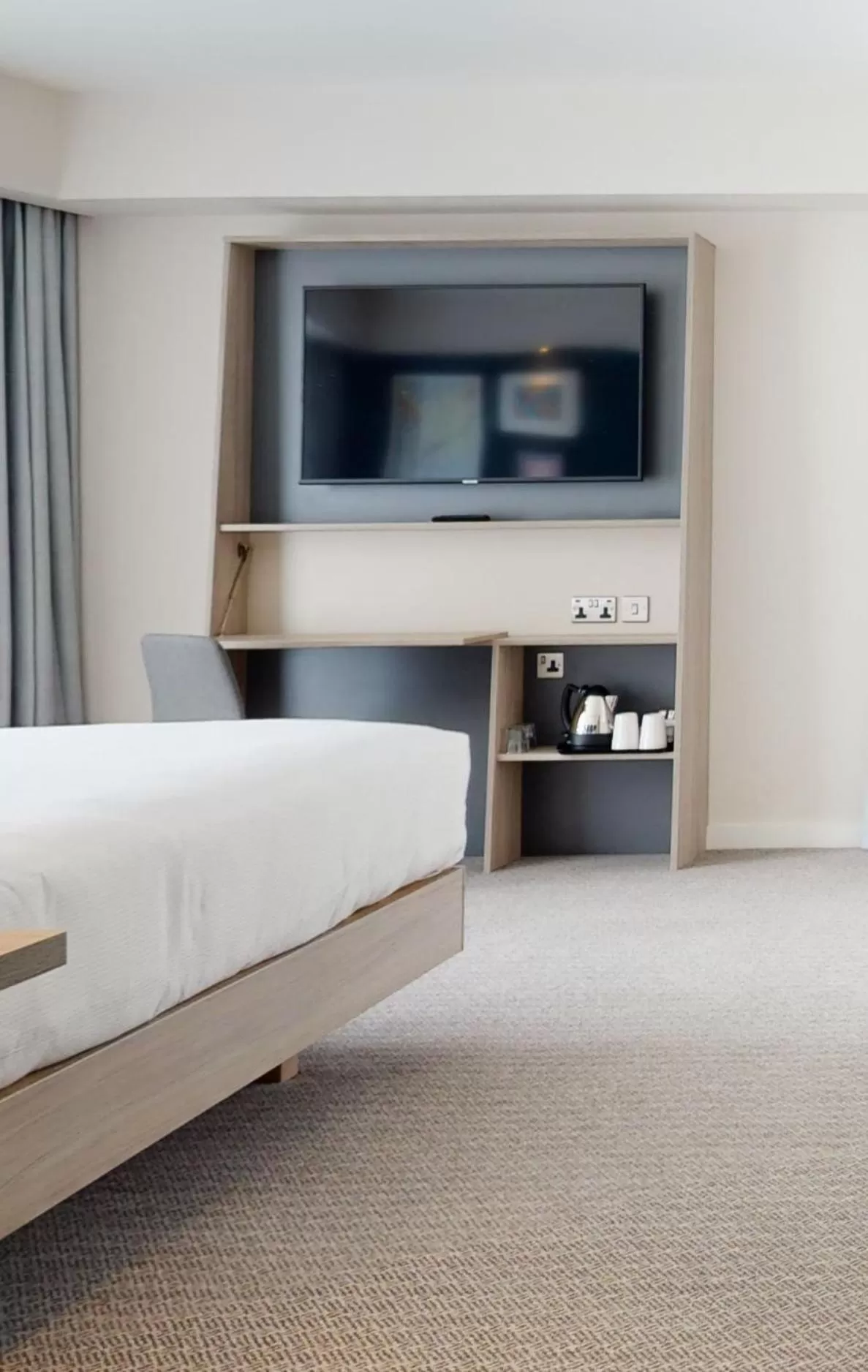 Queen Room - Mobility Access in Hampton By Hilton Manchester Northern Quarter
