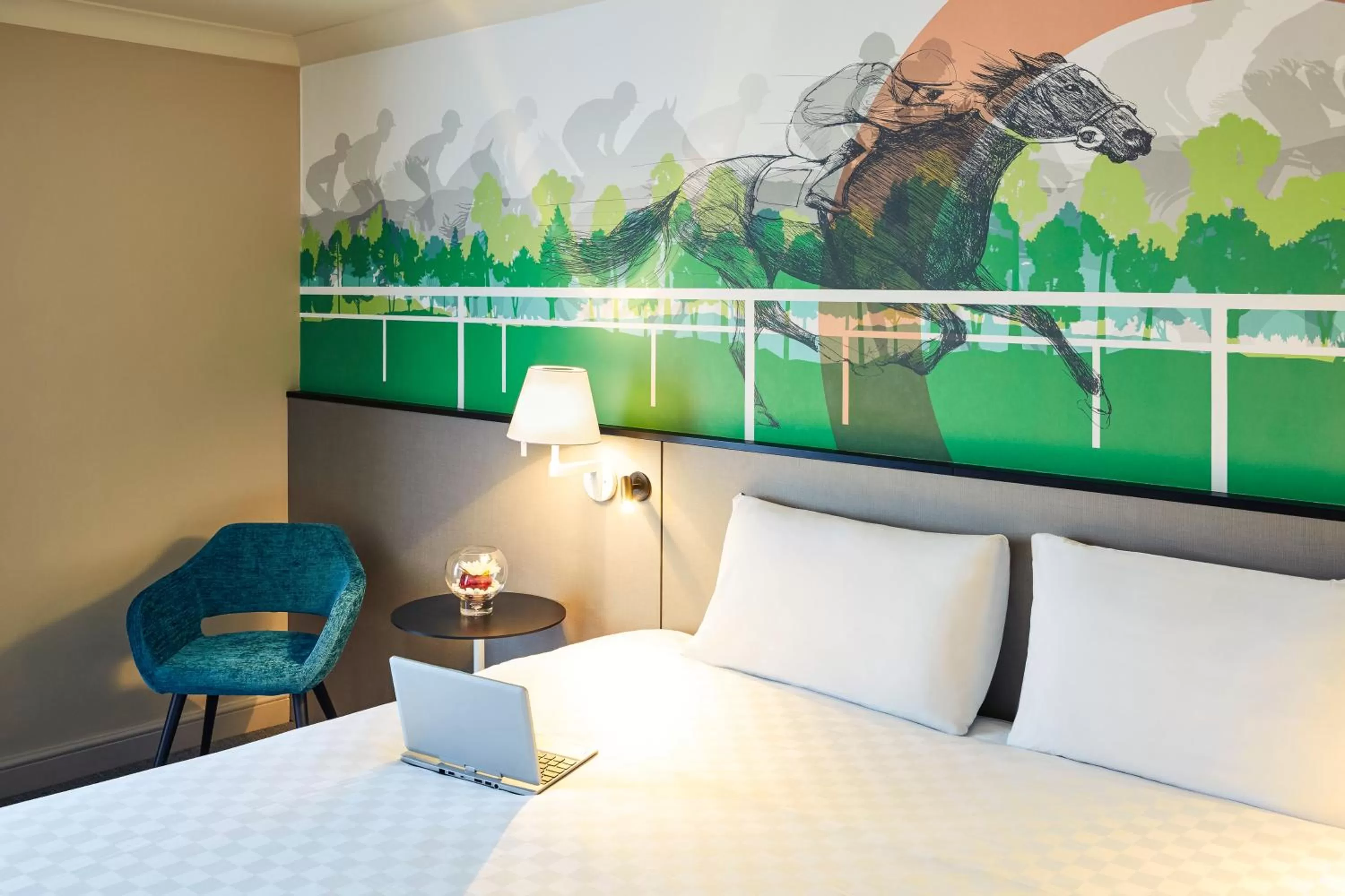 Standard Double Room in Mercure Haydock Hotel