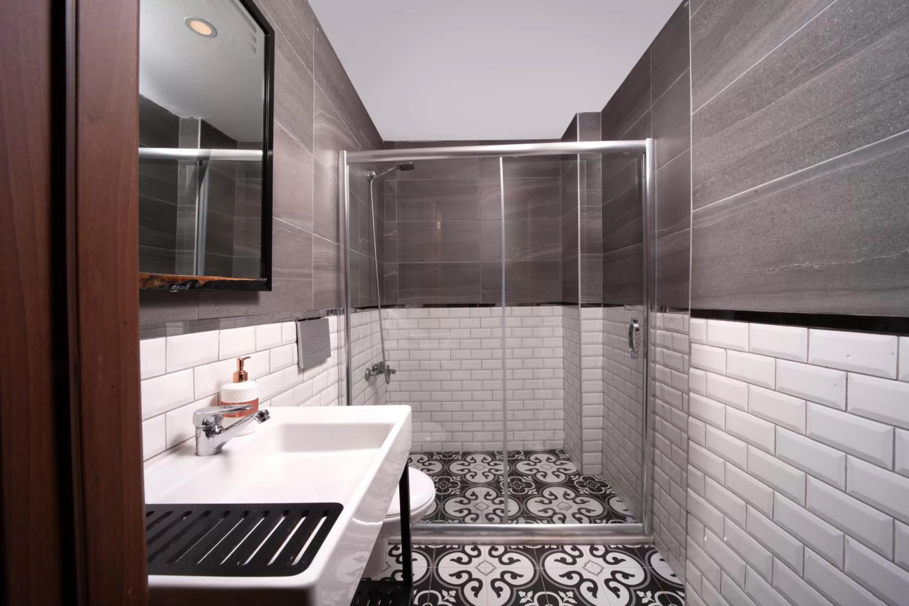 Double Room with Balcony in taxim cool