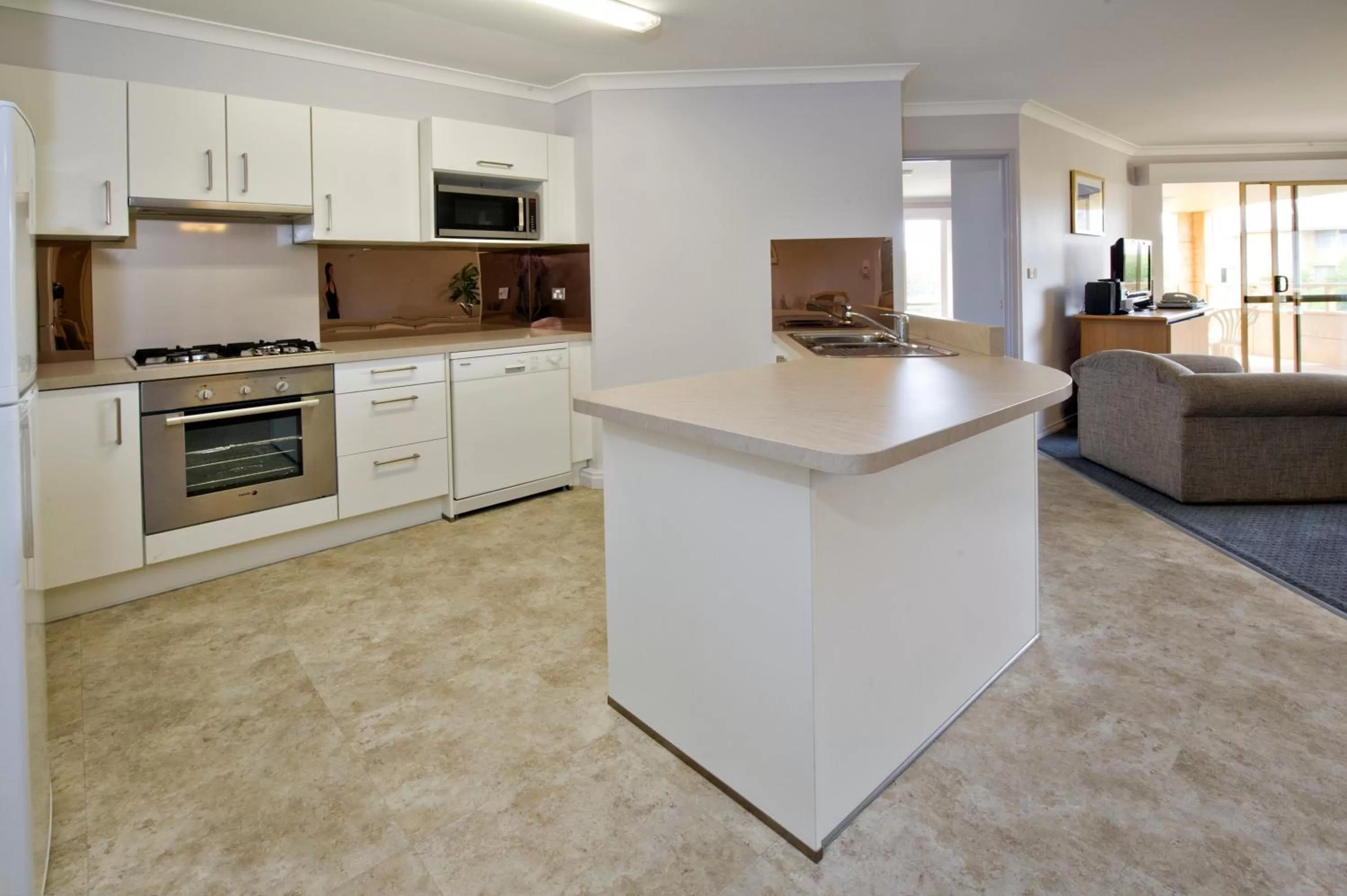 Two-Bedroom Beachfront Apartment - Ground Floor in Abbey Beach Resort