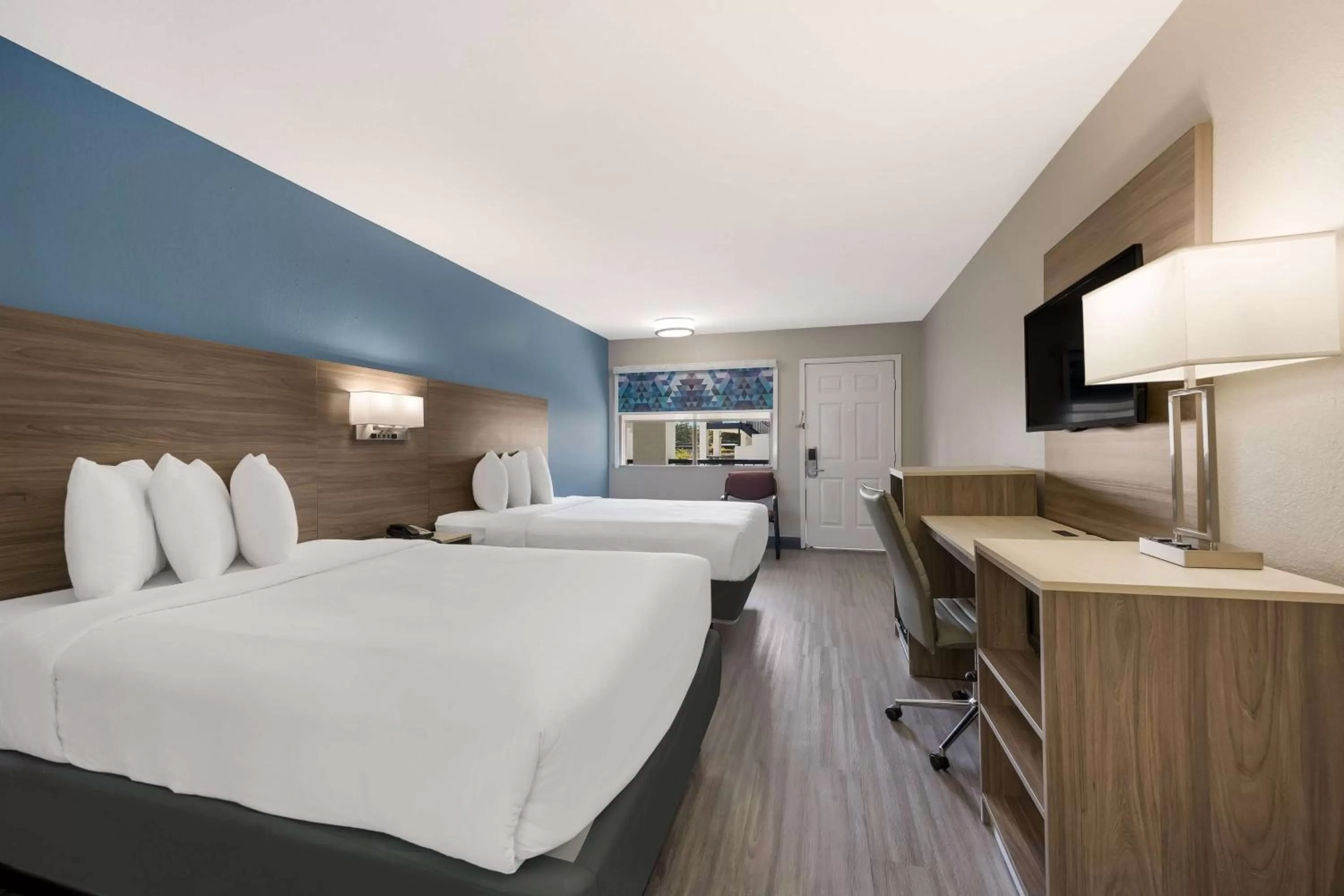 Double Room with Two Double Beds - Smoking in SureStay Hotel by Best Western Spring North Houston
