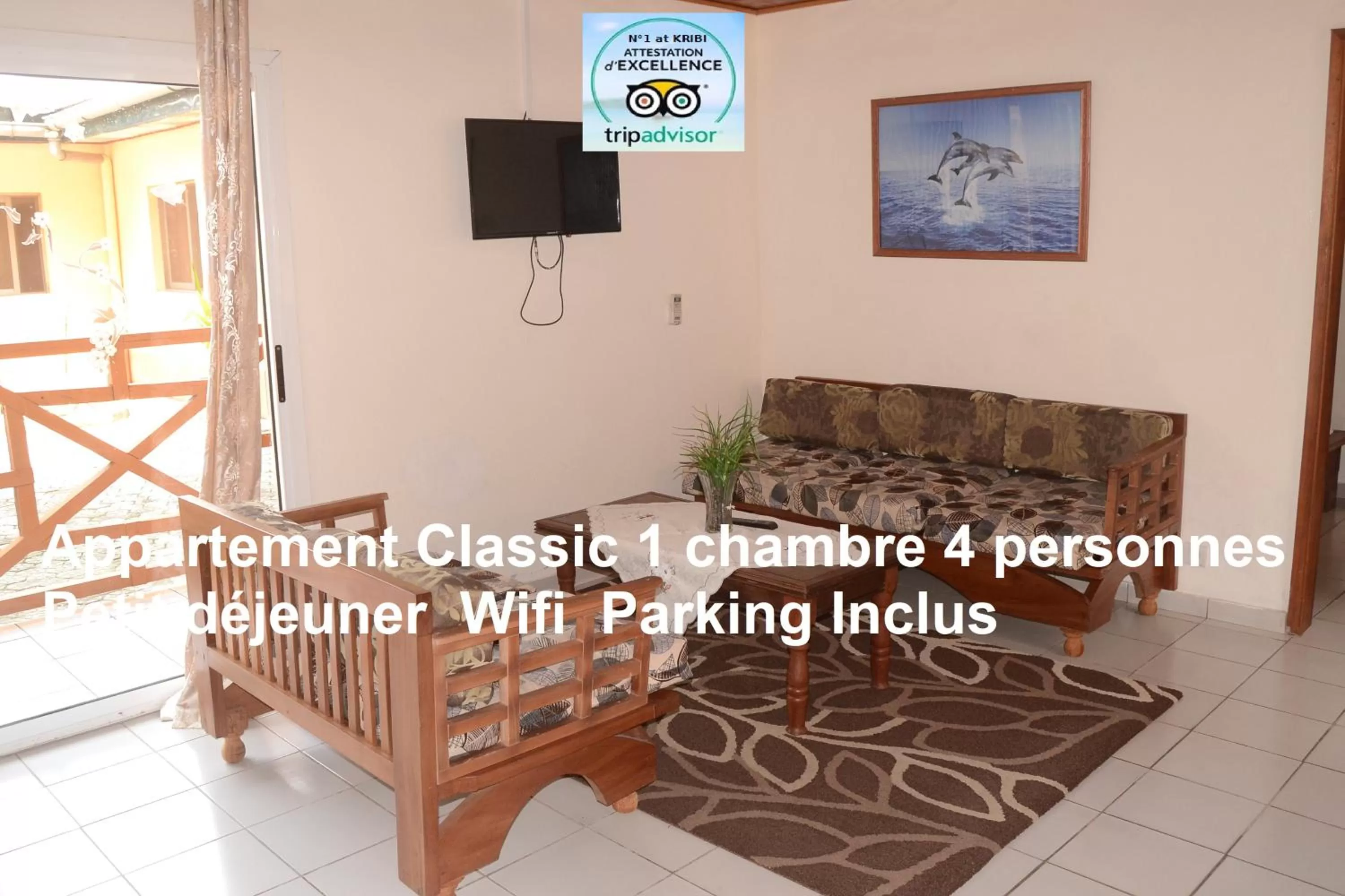 Apartment with Garden View in Hôtel Restaurant Gites Kribi