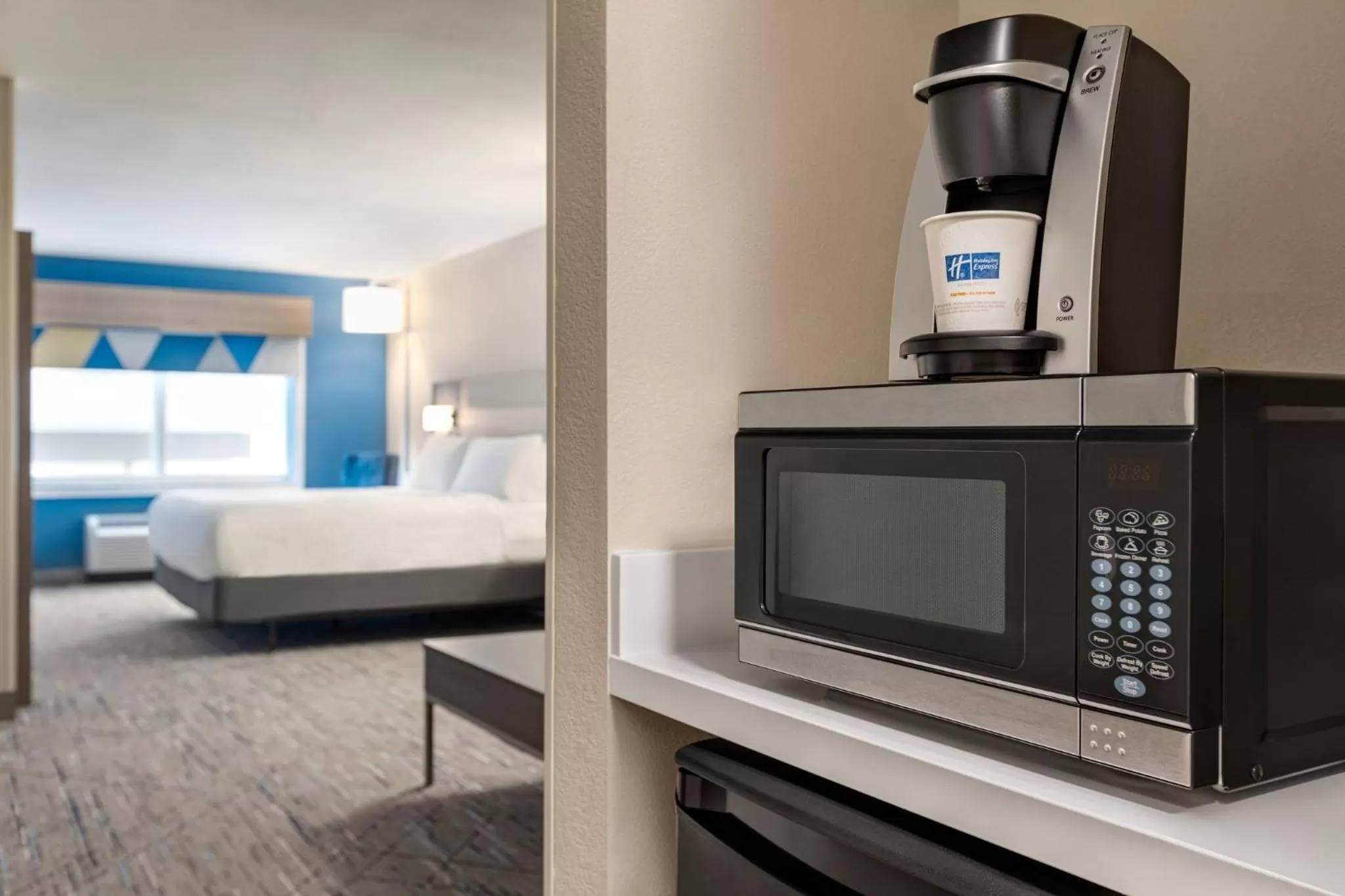 King Suite with Tub and Sofa Bed - Mobility Accessible in Holiday Inn Express Hotel & Suites Fort Pierce West by IHG