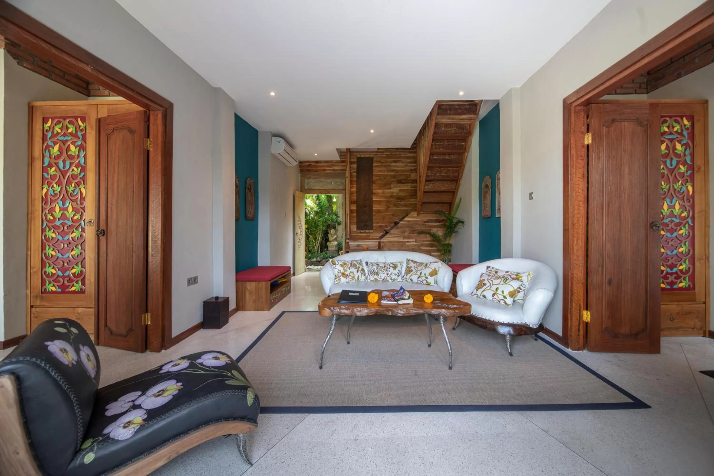 Living room in Menzel Villa Ubud