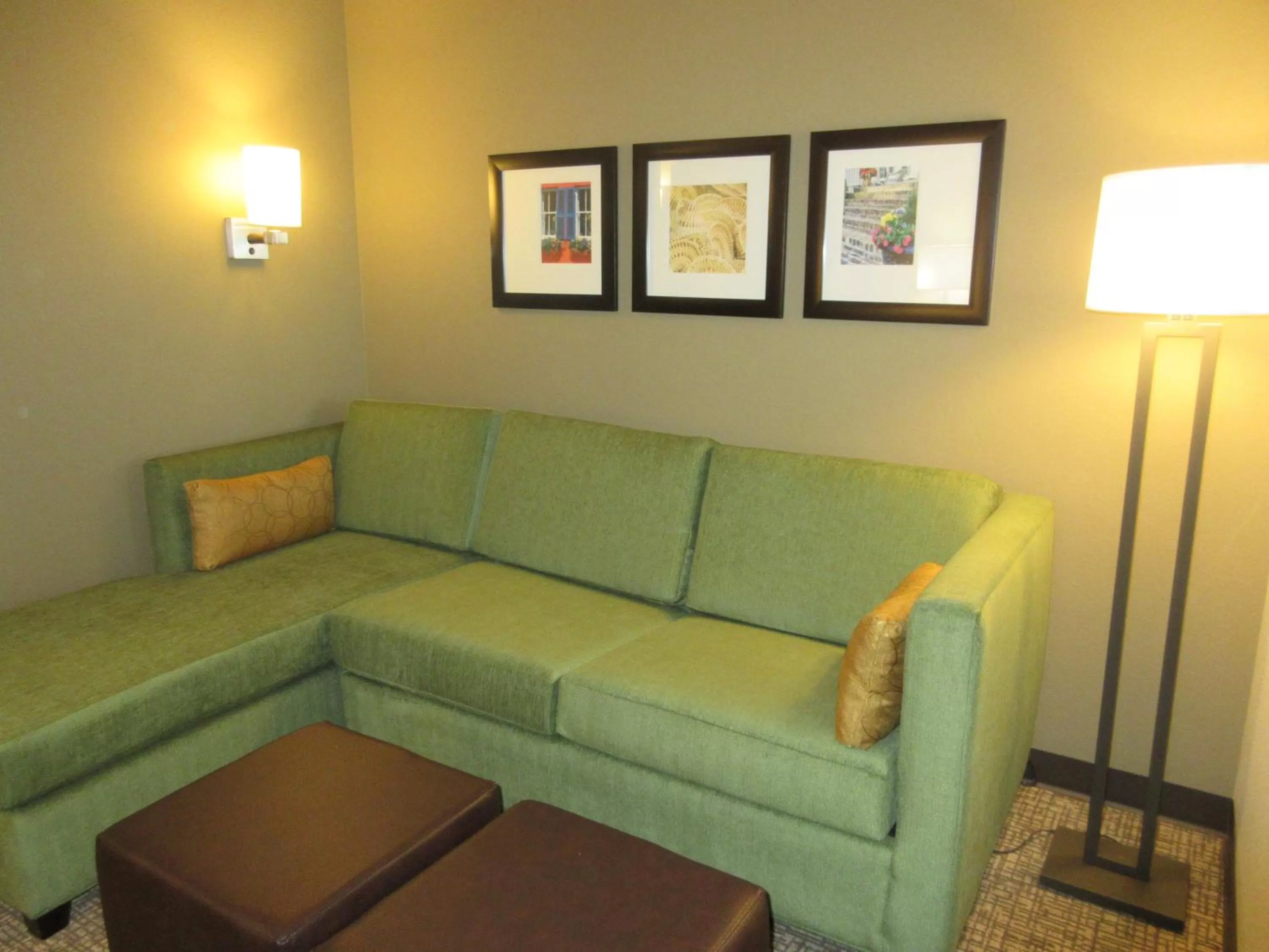 King Suite with Sofa Bed - Non Smoking in Comfort Suites