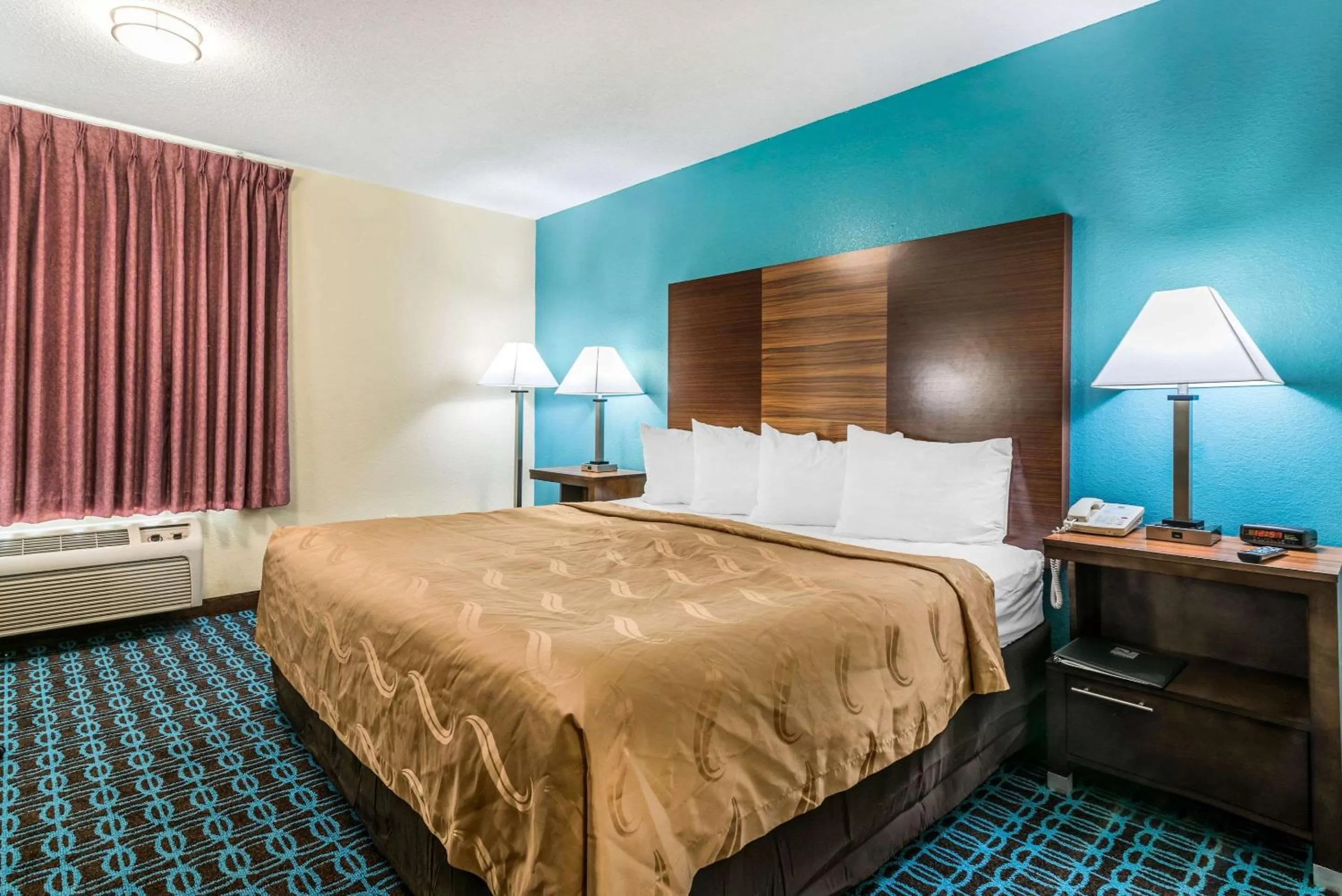 King Room - Accessible/Non-Smoking in Quality Inn Loudon-Concord