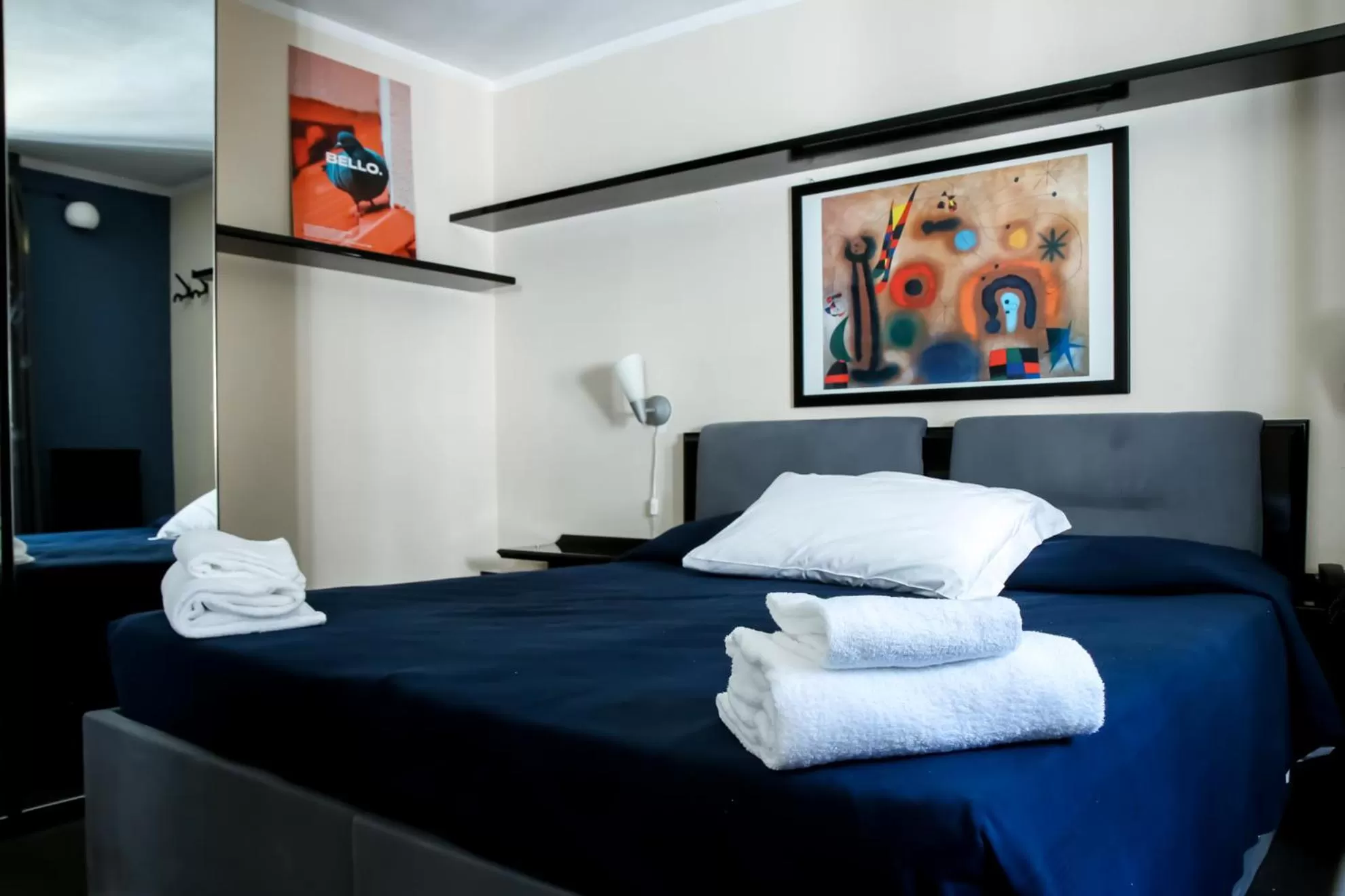 Quadruple Room with Private Bathroom in Hotel Britannia