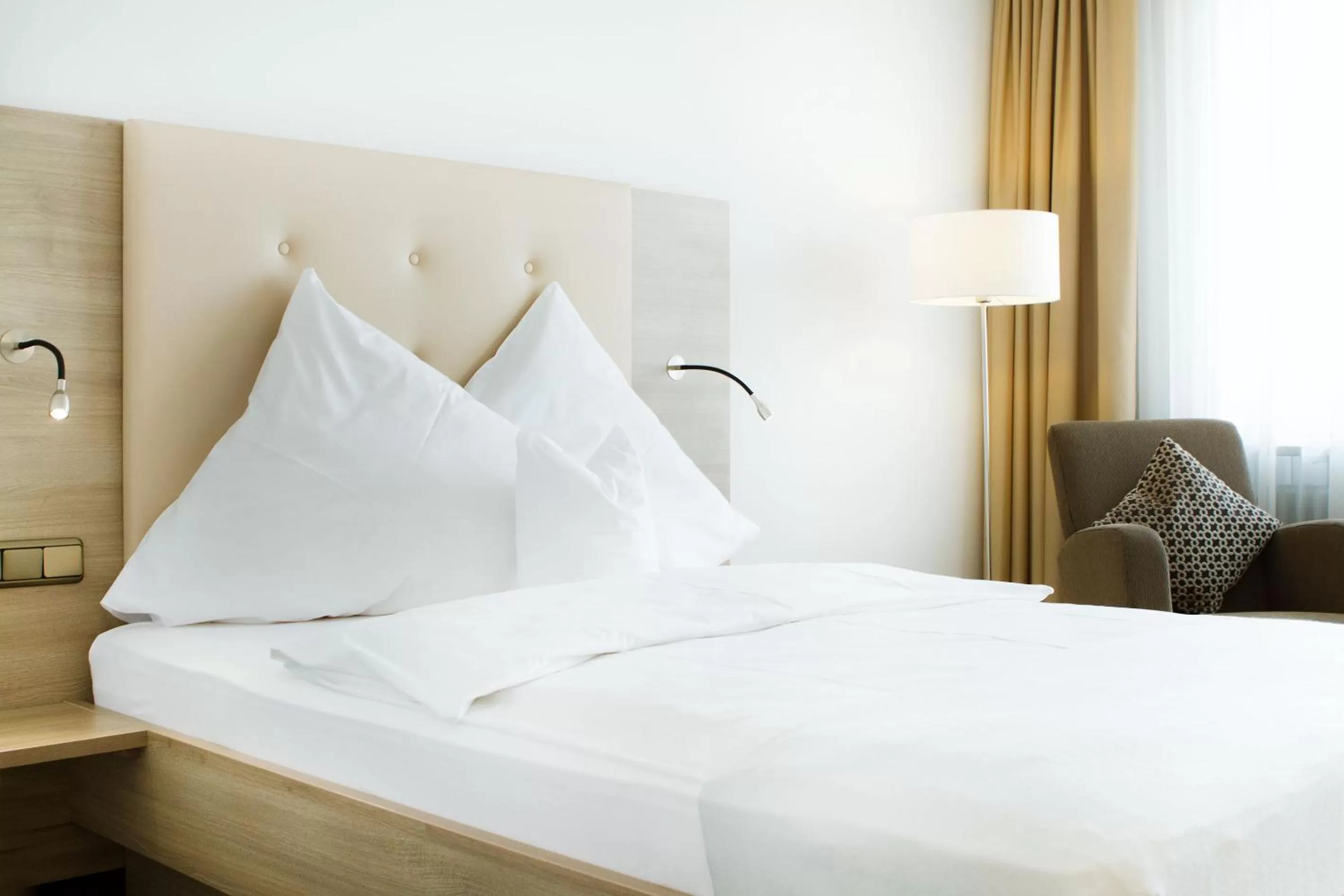 Business Single Room in Hotel zum Hirsch