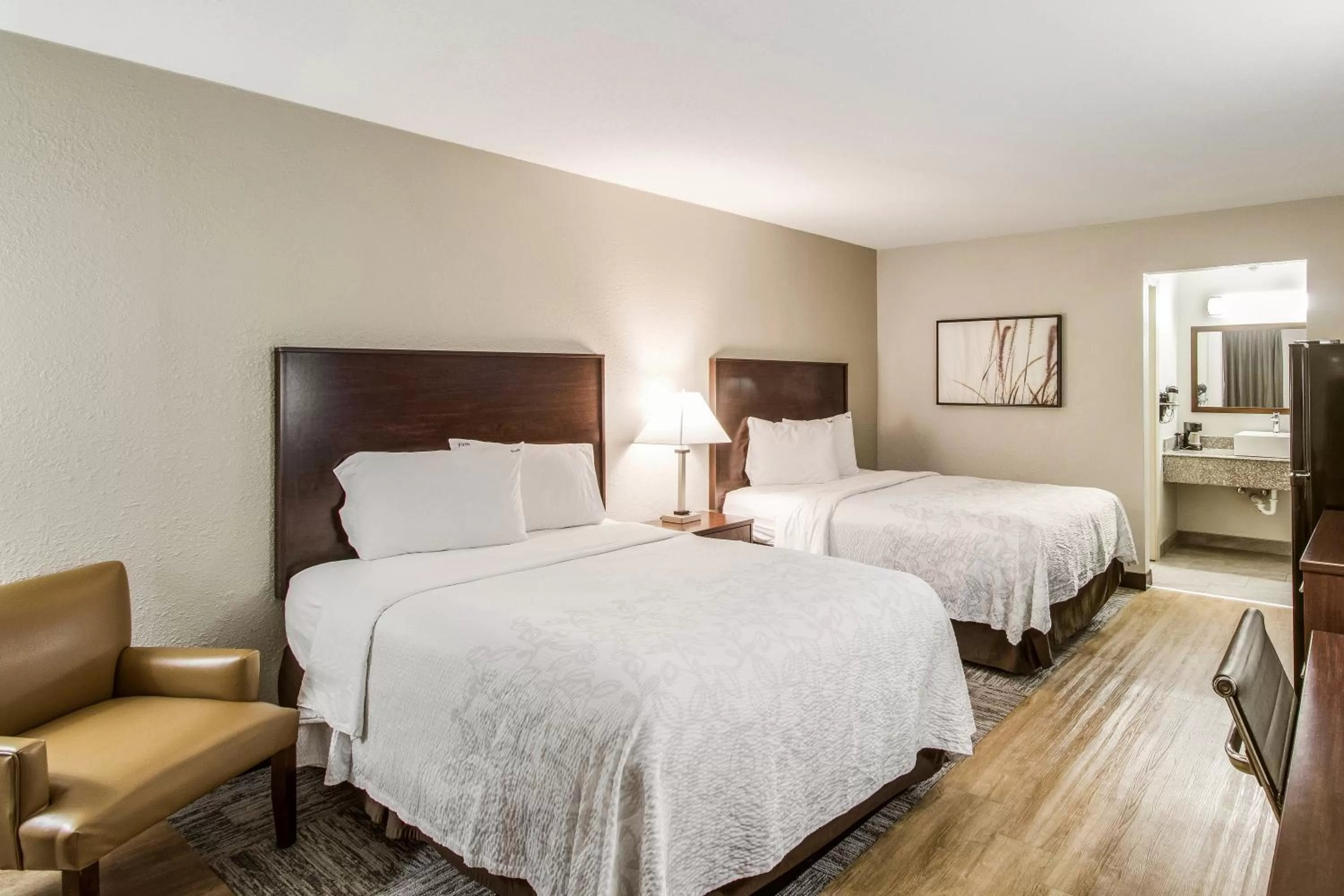 Superior Room with Two Double Beds Smoke Free in Red Roof Inn PLUS+ Dallas - Addison