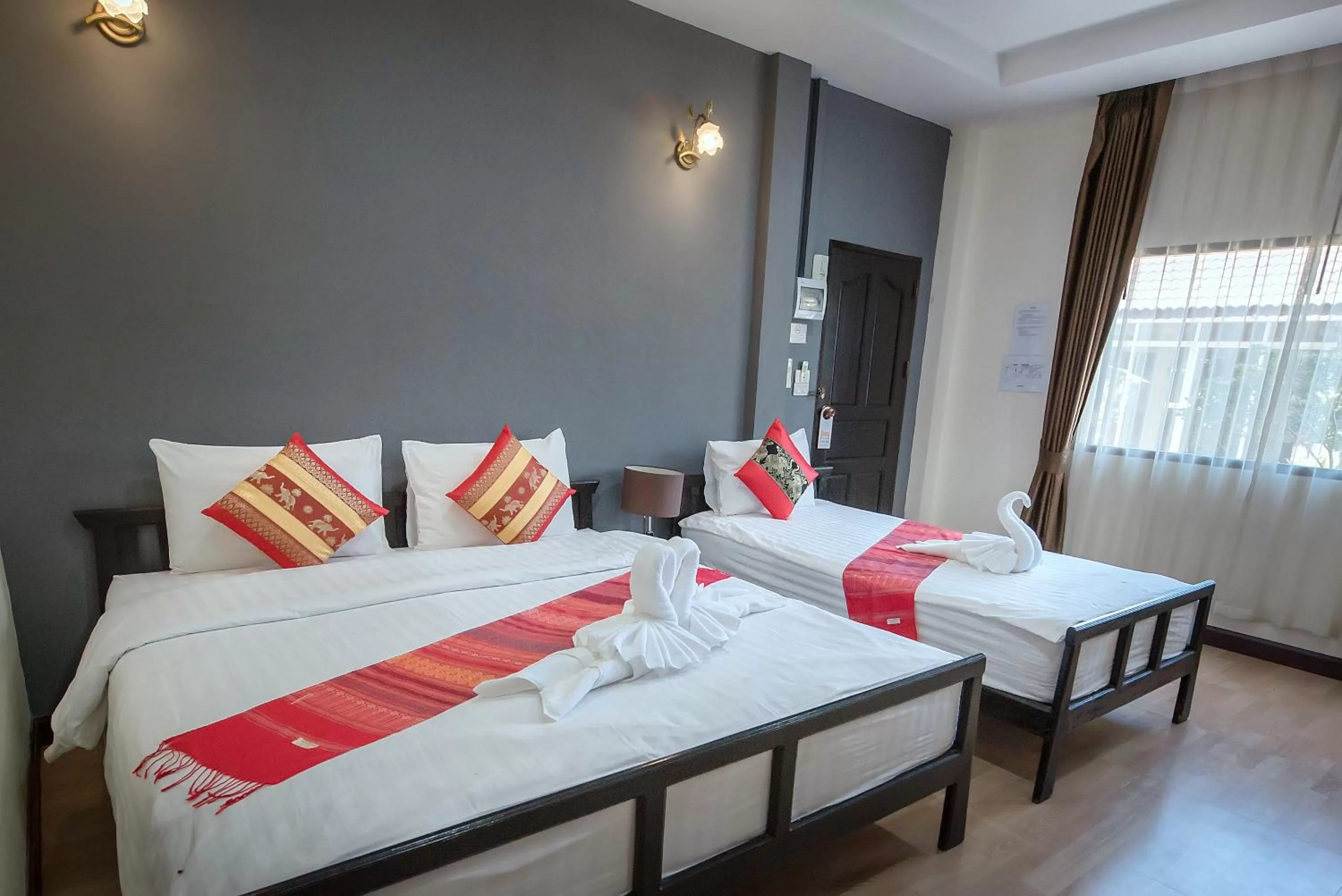 Triple Room with Private Bathroom in Park & Pool Resort