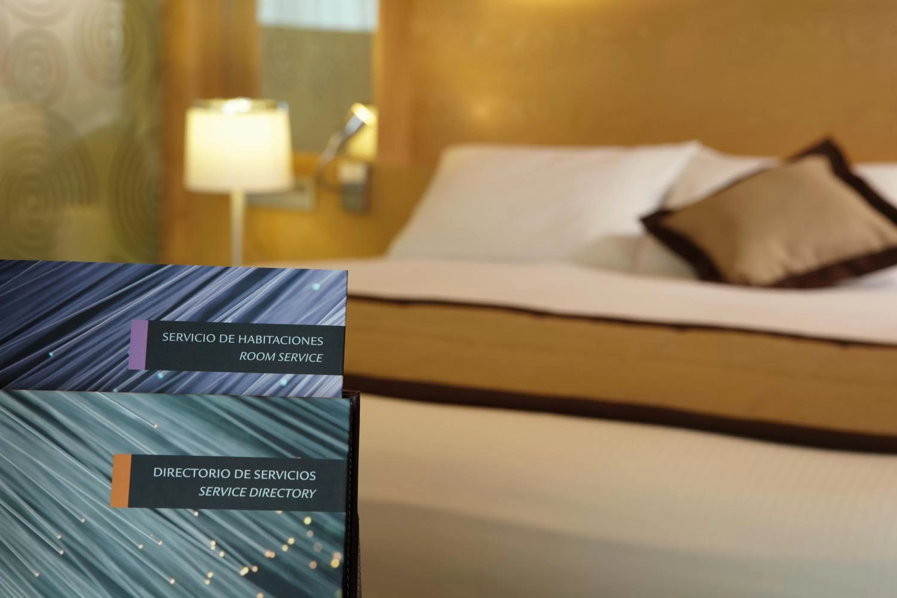 Executive King Room in Riu Plaza Panamá