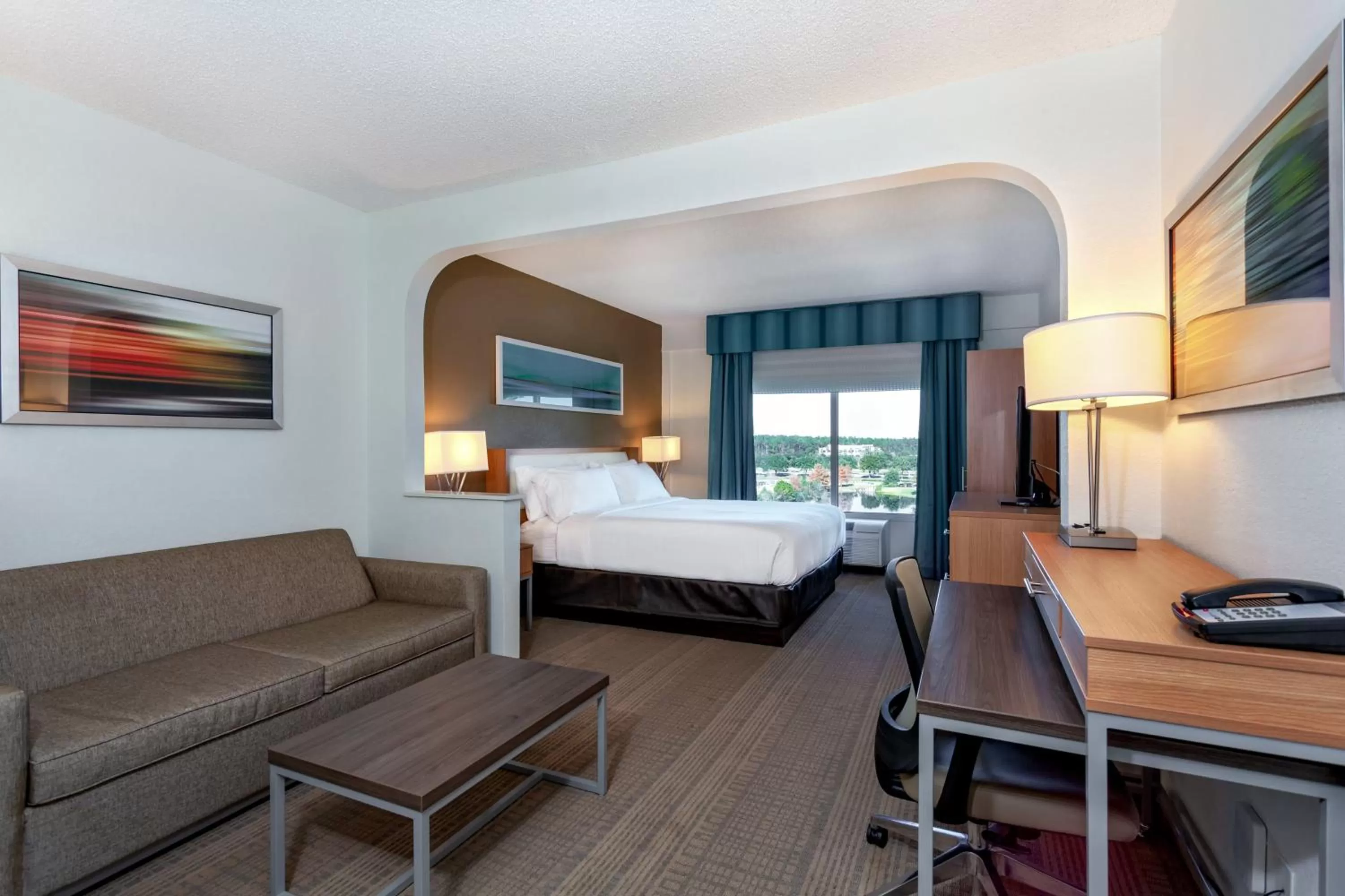 Standard King Room in Holiday Inn - St Augustine - World Golf by IHG