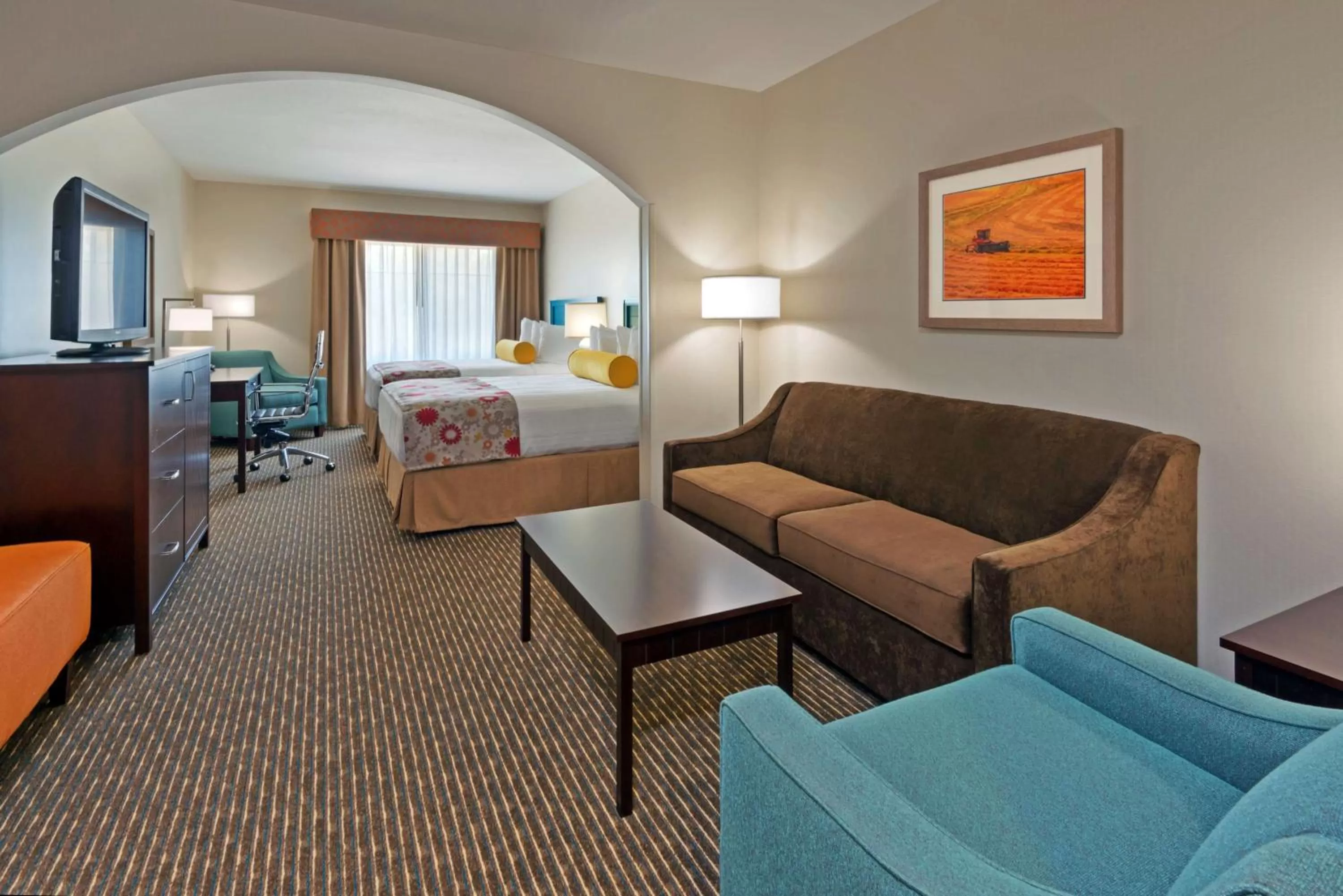 Quadruple Suite with Two Queen Beds and Sofa Bed - Non-Smoking in Best Western Plus Dayton