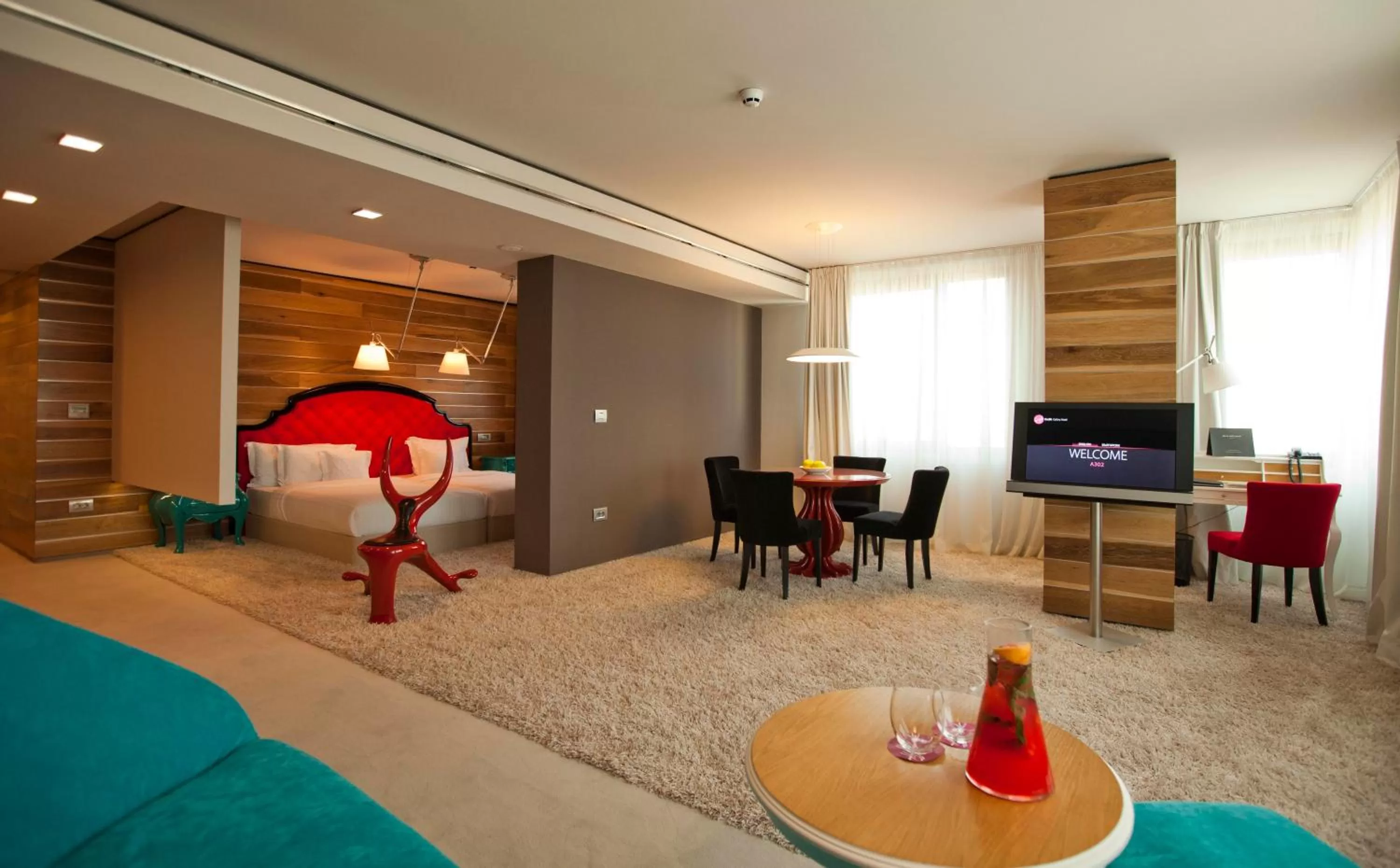 Suite in Graffit Gallery Design Hotel