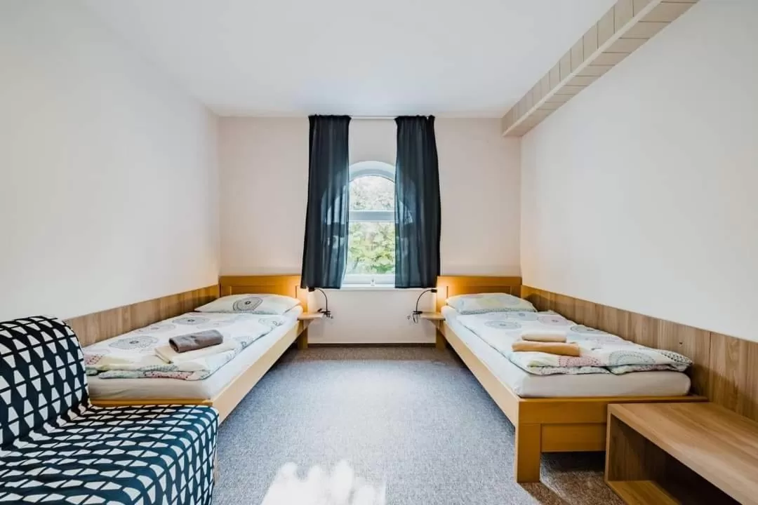 Twin Room in Motel Vega