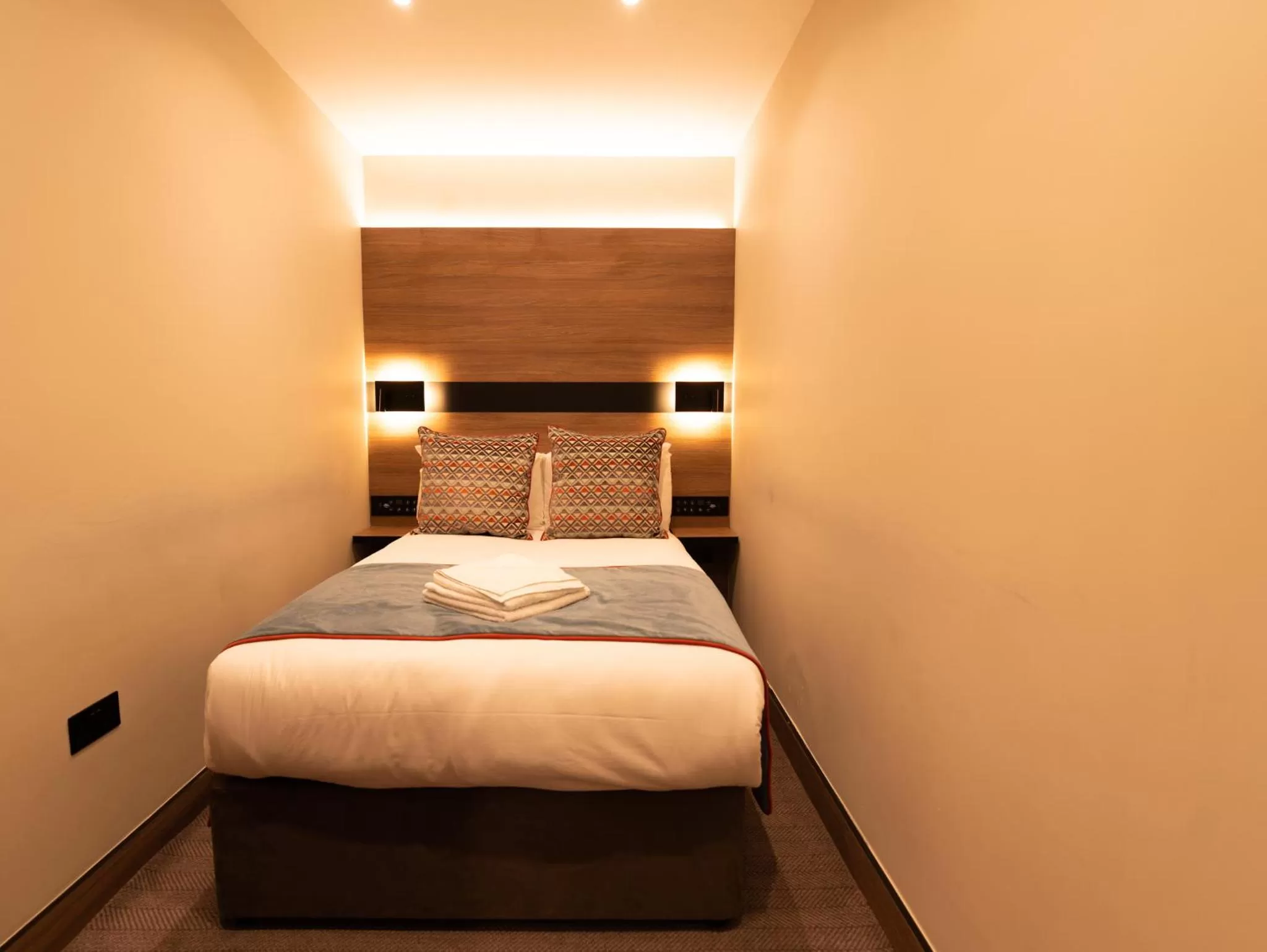 Single Room in Oxford Hotel