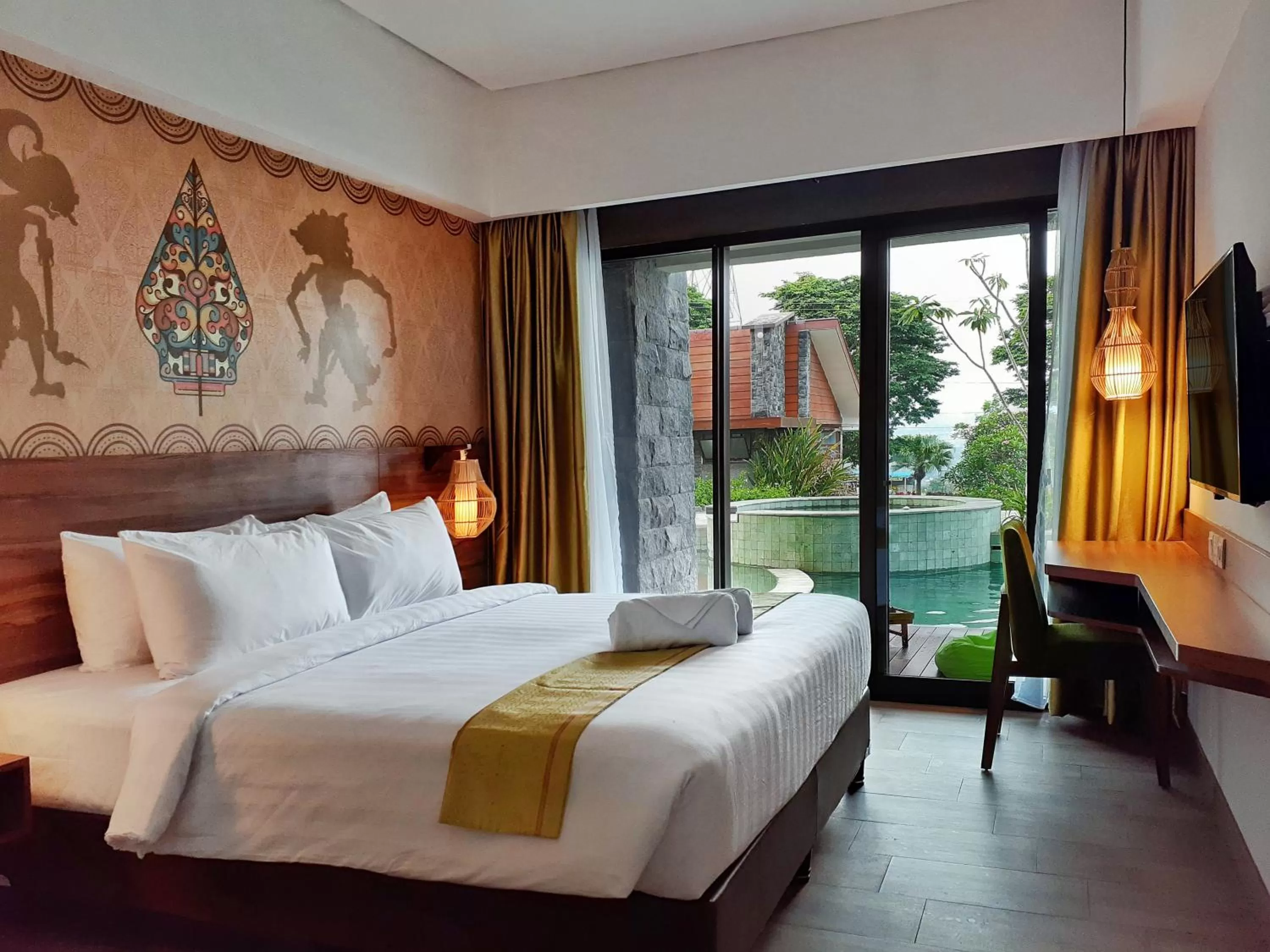 Superior King Room with Pool Access - Smoking in The Batu Hotel & Villas