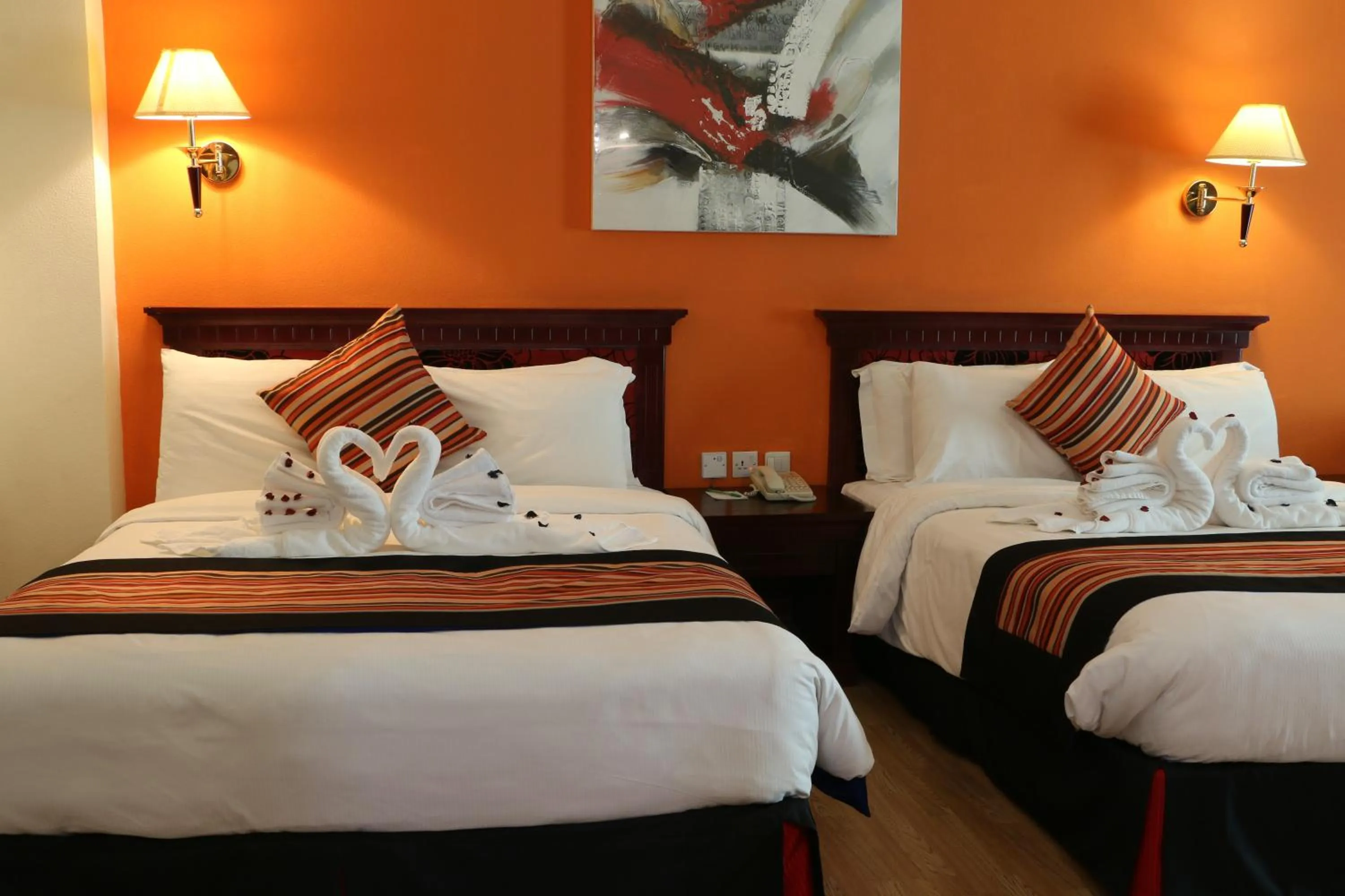 Deluxe Room - Twin Beds in Pars International Hotel