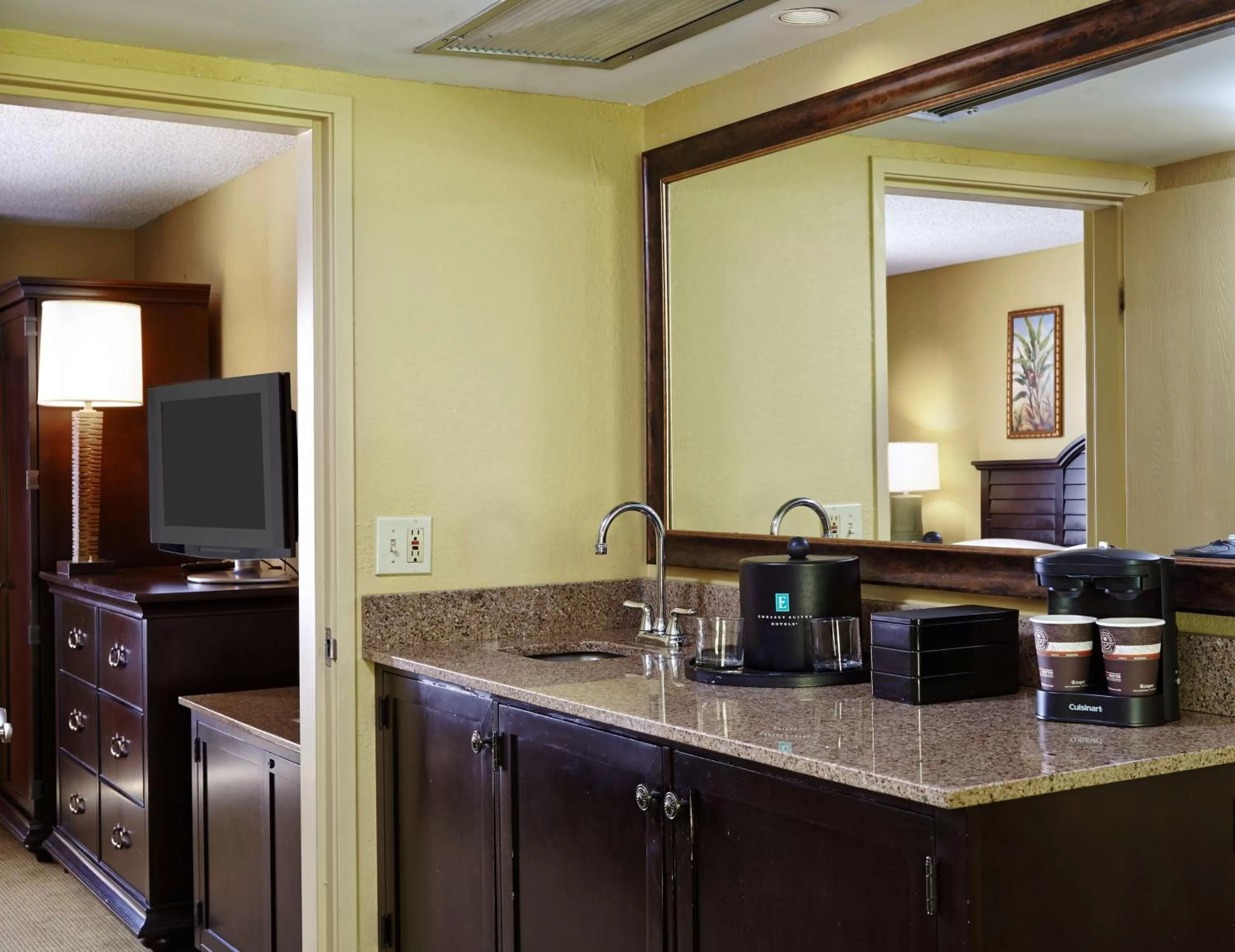 One-Bedroom Suite with Two Double Beds - Non-Smoking in Embassy Suites by Hilton Fort Lauderdale 17th Street