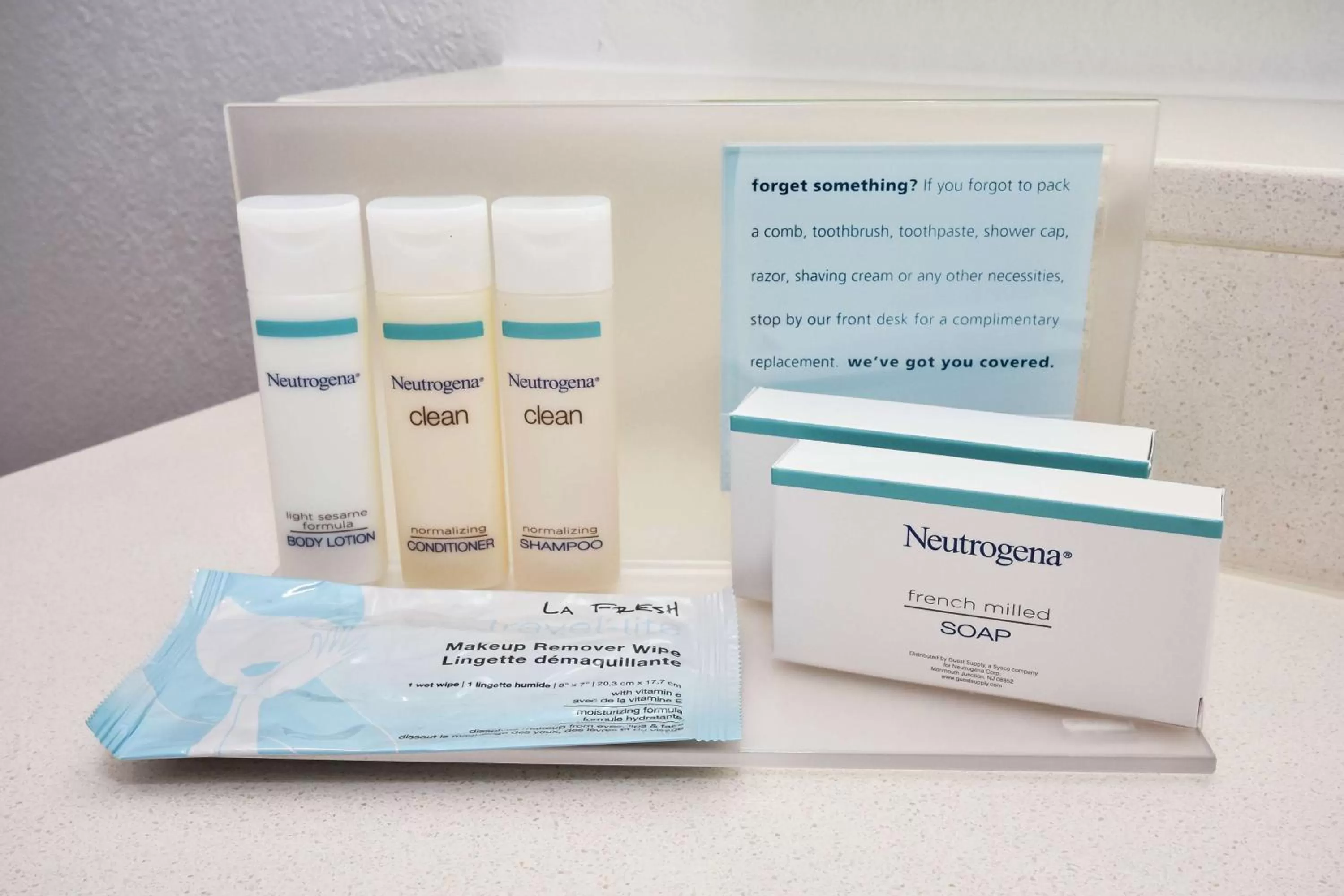 Queen Room - Hearing Accessible - Non-Smoking in Hampton Inn Brevard