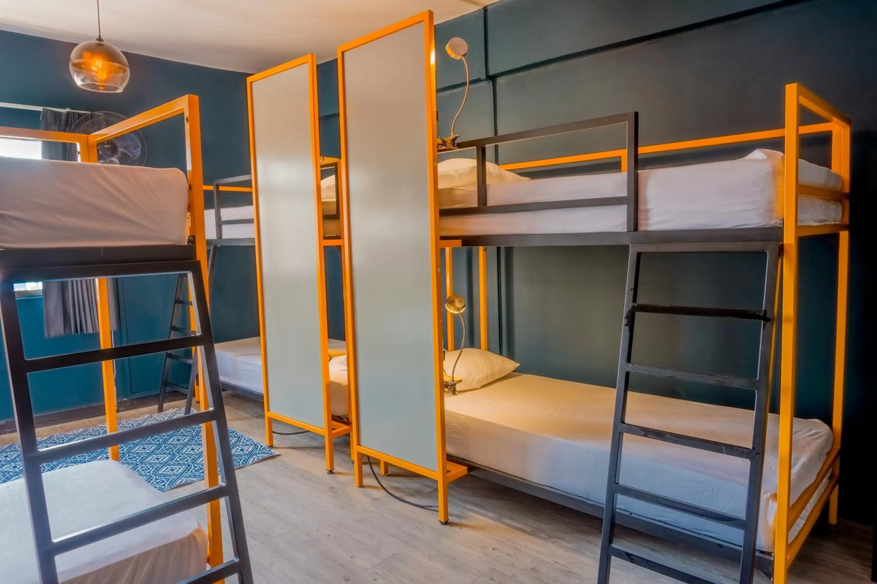 Bed in 10-Bed Mixed Dormitory Room in Selina Mexico City Downtown