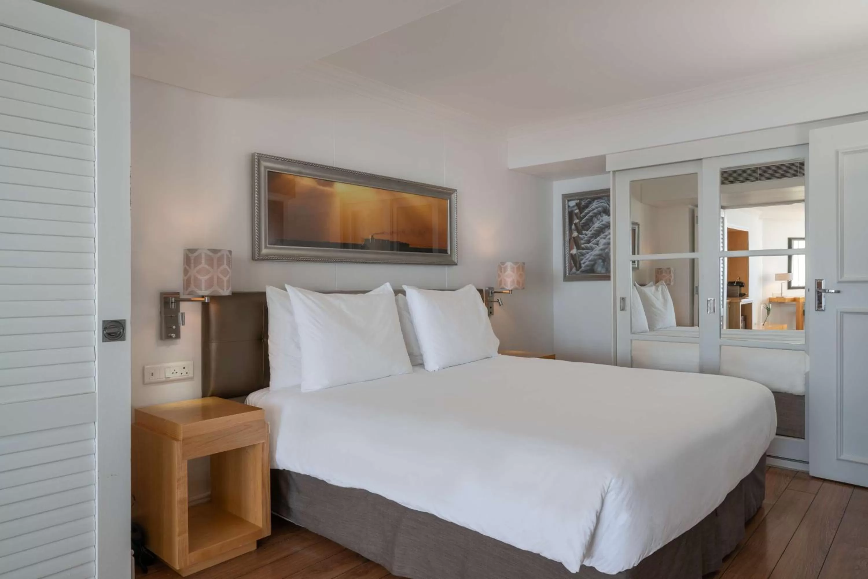 Junior Suite with Balcony and Sea View in Radisson Collection Hotel, Waterfront Cape Town