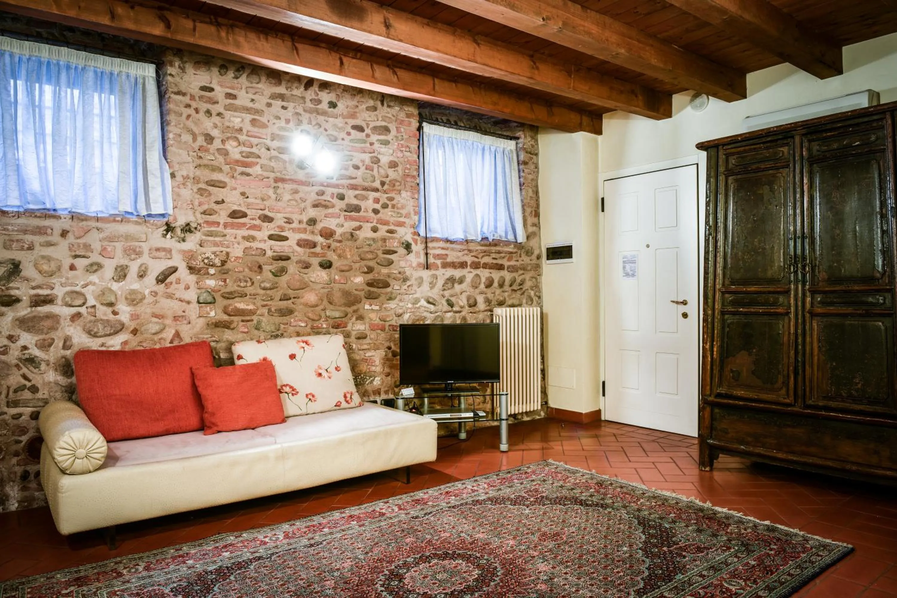 Superior Triple Room in Residence ANTICO SAN ZENO centro storico